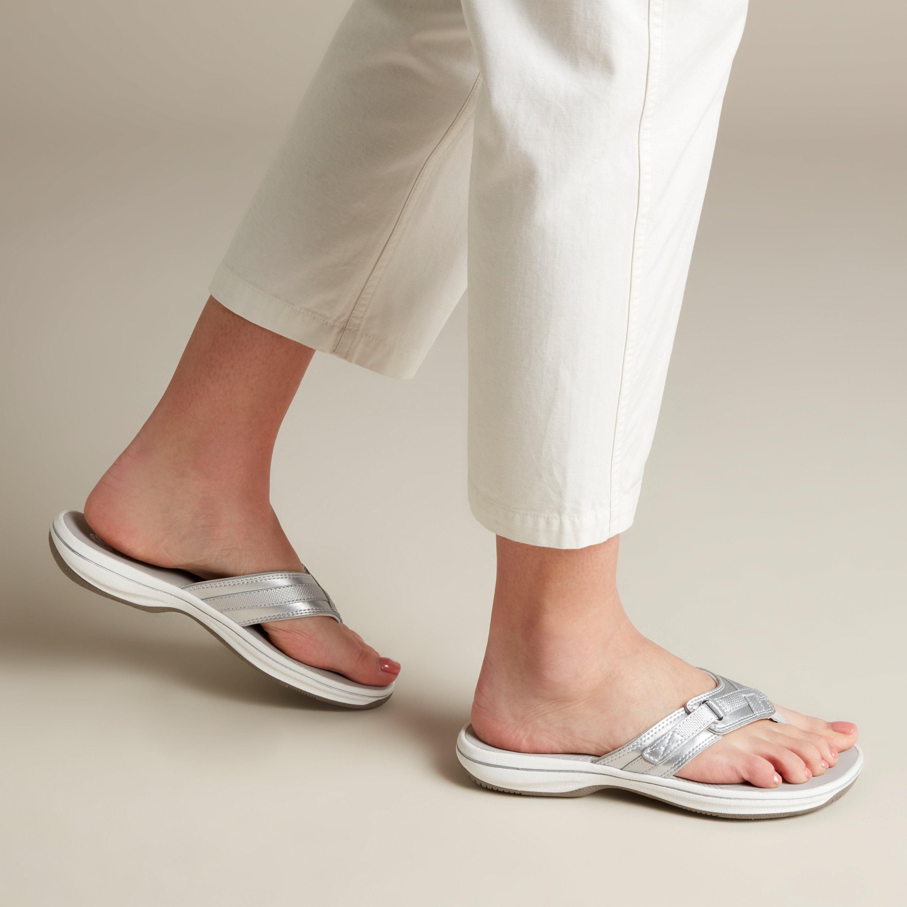 Clarks Brinkley Sea Silver Synthetic Flip Flops