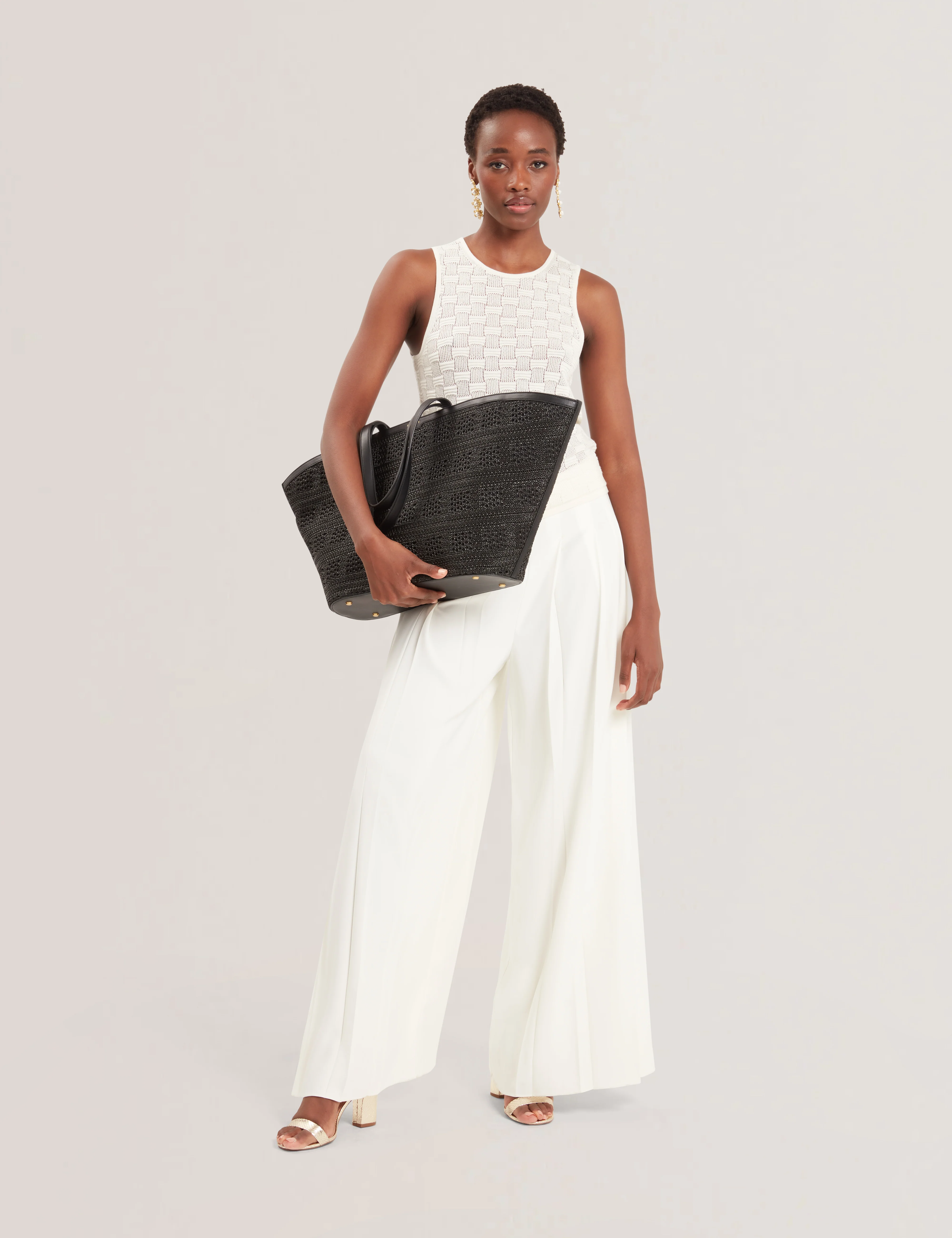 PAMYLAA | BLACK