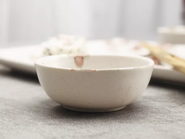 Zestaw do sushi dla 2 osób (4 el.) z pałeczkami Tokyo Design Studio - Sakura White 33758