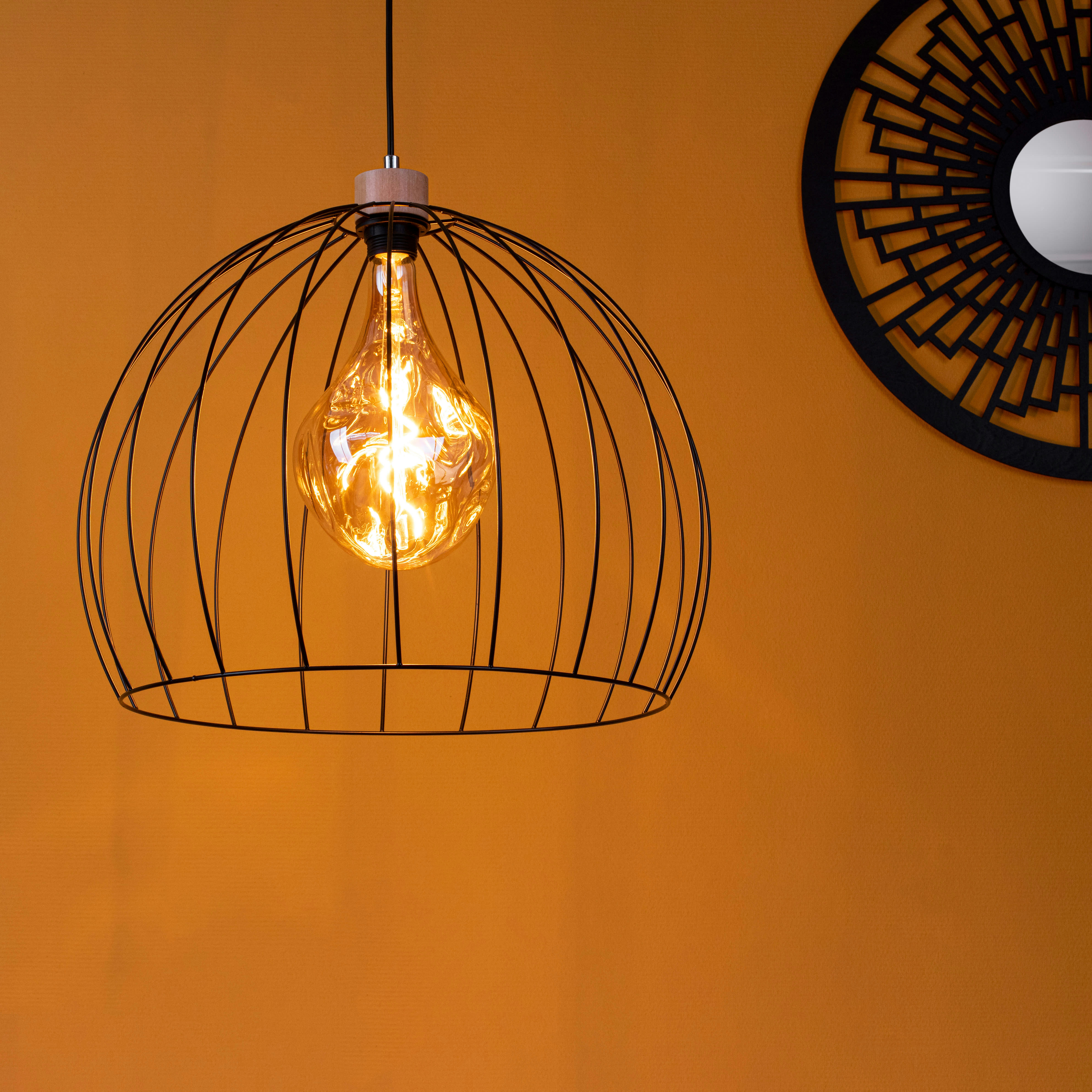 COOP - Suspension en métal noir