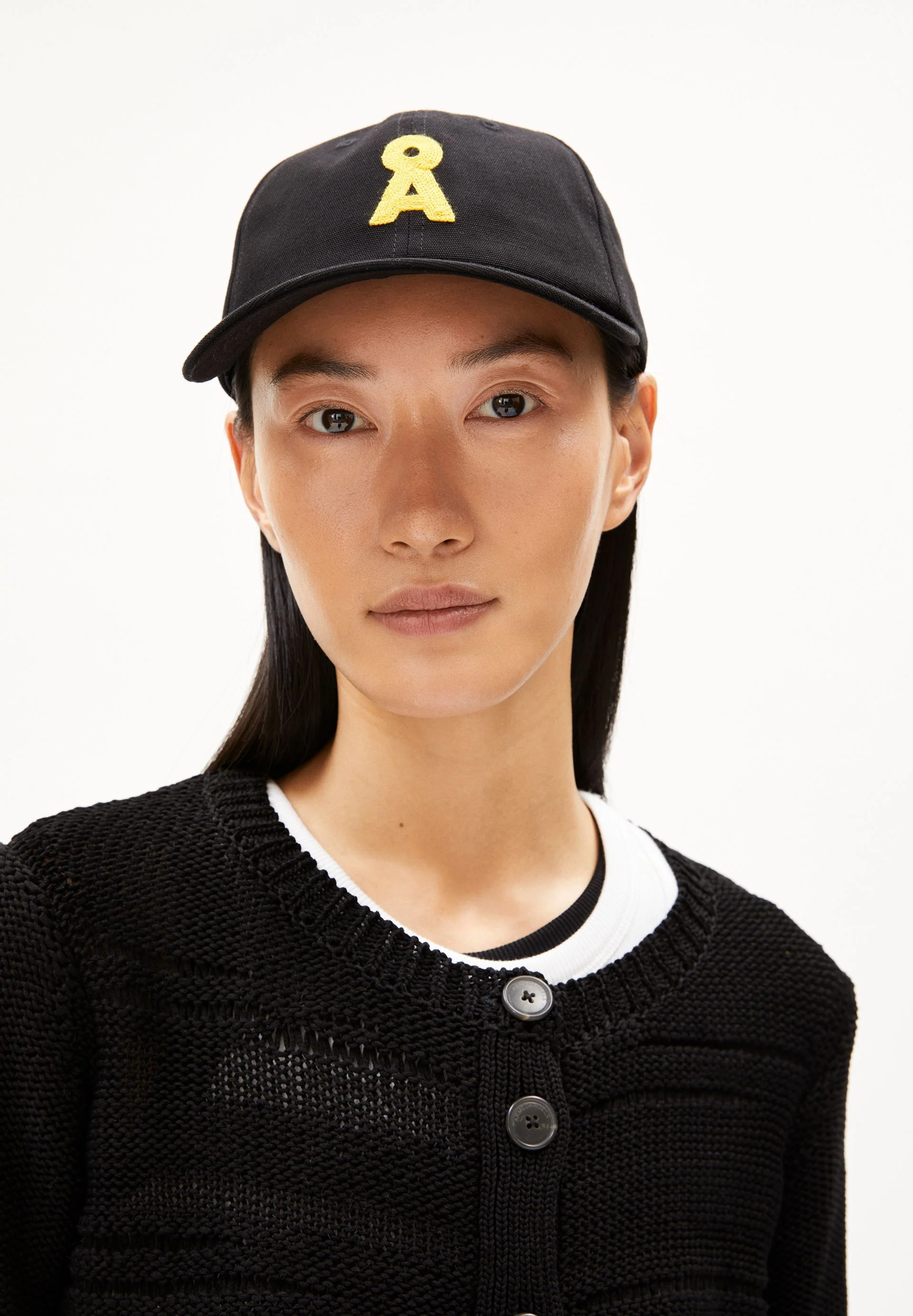 ICONIC Å YENAAS KAPPE