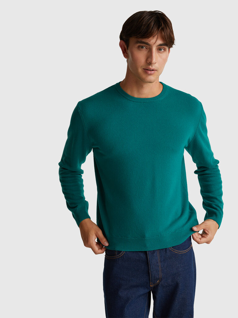 Forest green crew neck sweater in pure Merino wool