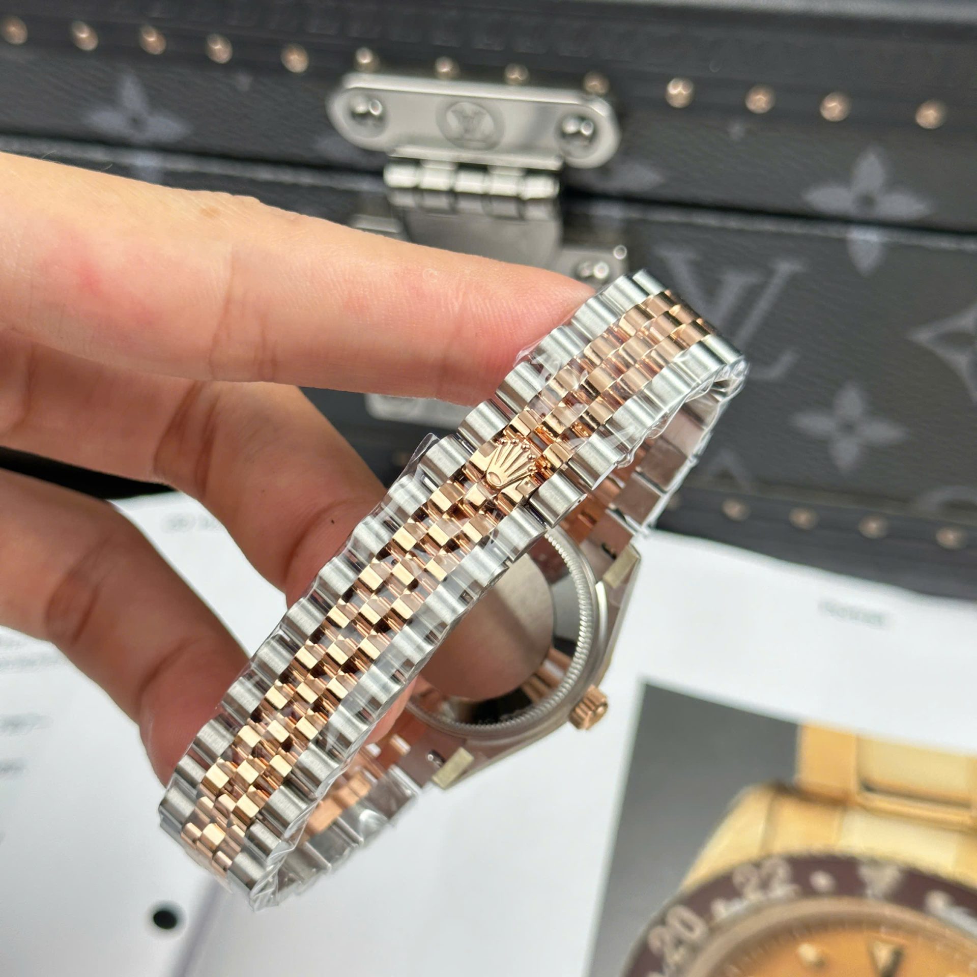 Rolex Datejust SS/RG Plated Pink Dial CZ Diamonds 31mm Jub AAA Replica
