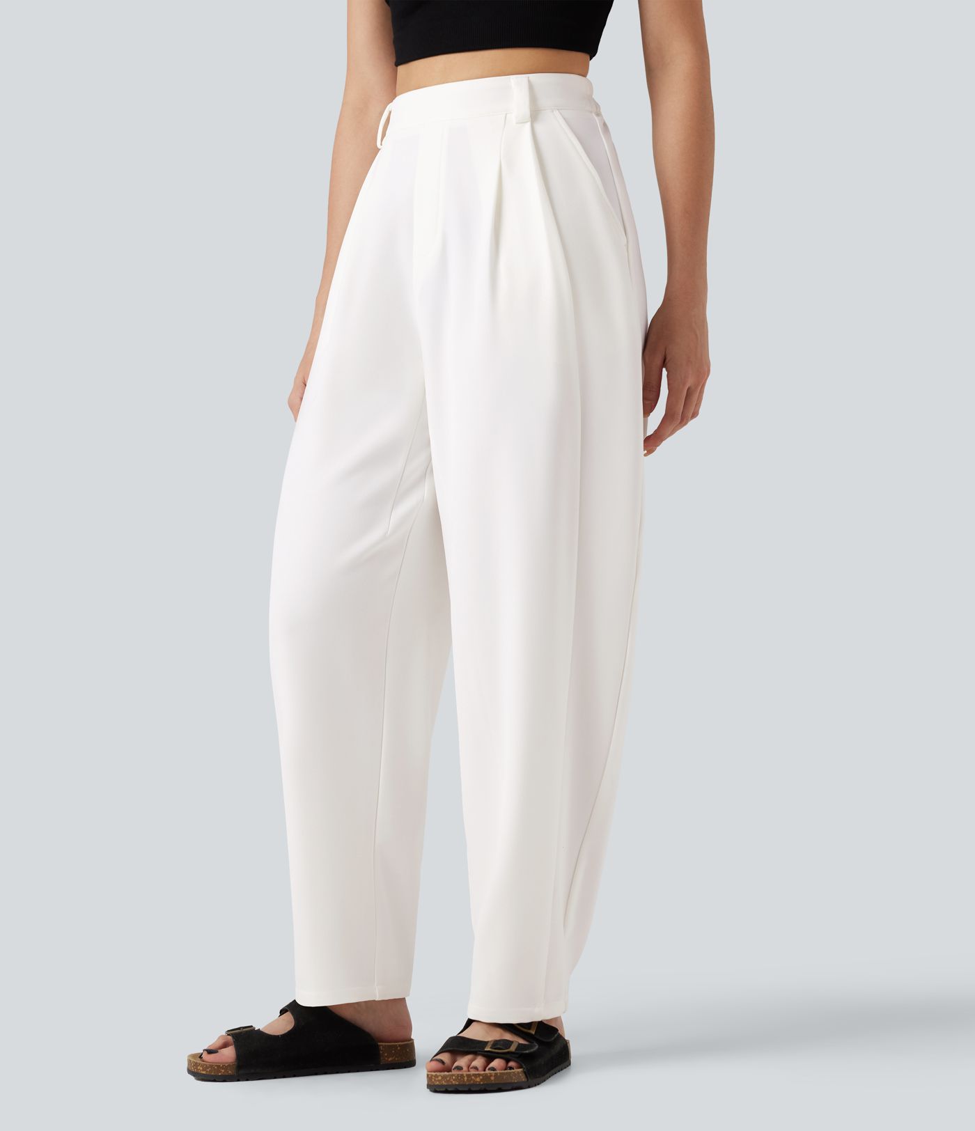 Pantalon tailleur ample, taille haute, coupe ballon, à poches