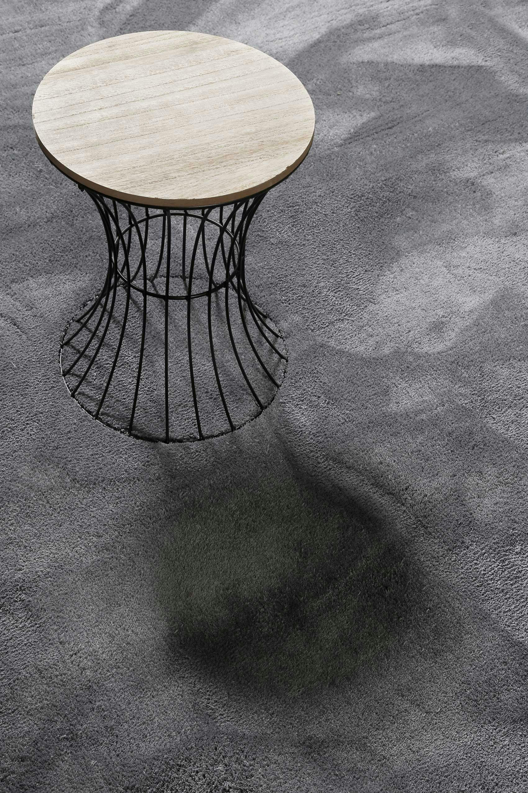 SIENNA - Tapis en microfibre doux et dense gris étain  130x190