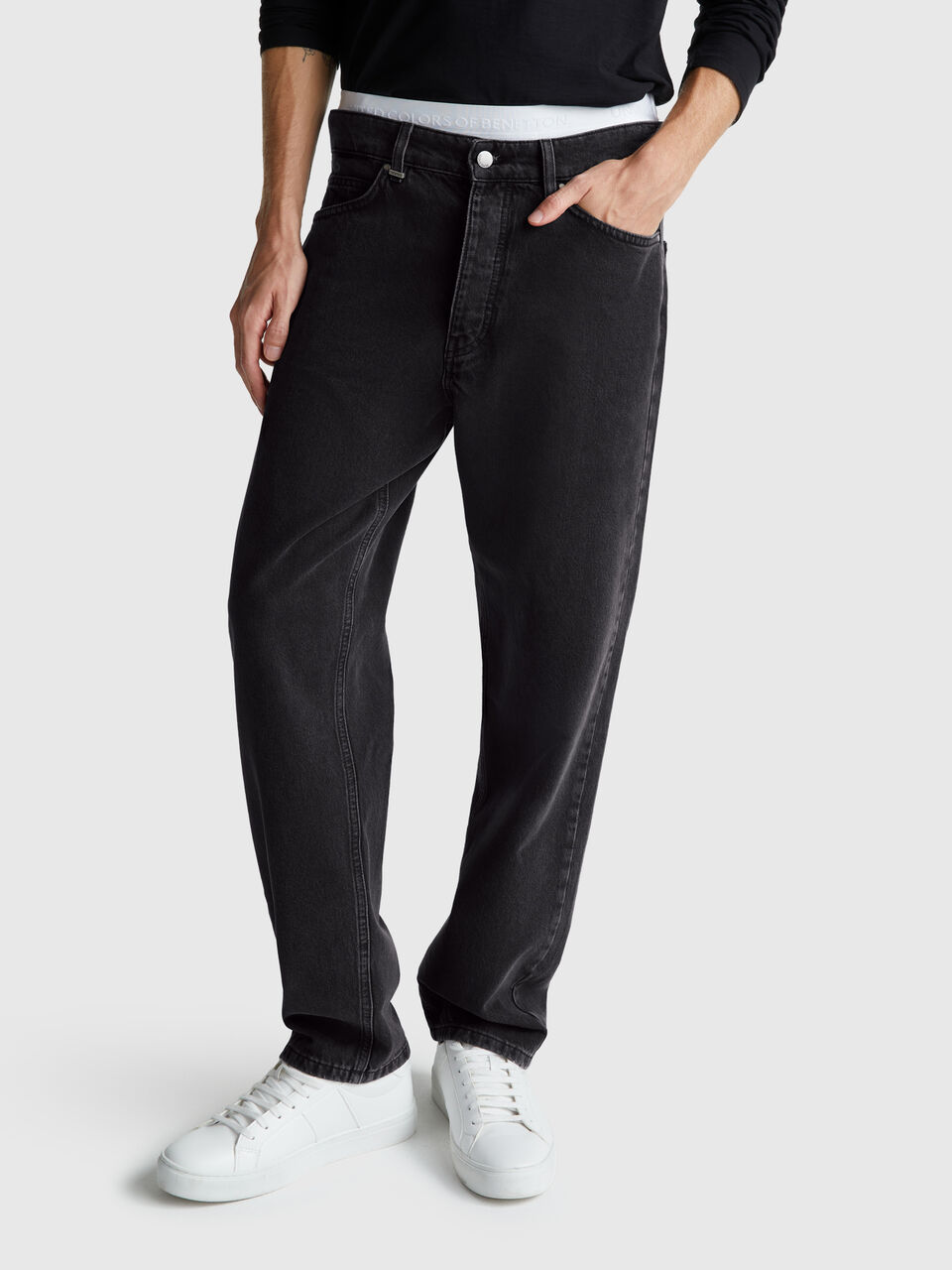 Relaxed fit jeans