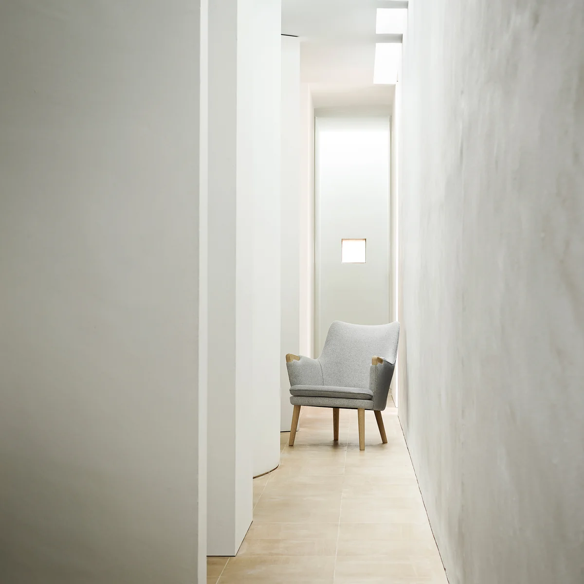Carl Hansen - CH71 Sessel, Eiche geölt / grau (Hallingdal 116)