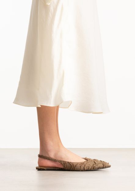 Bruine slingbacks