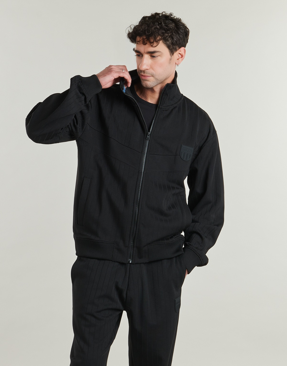 HUGO - Davronto - Black