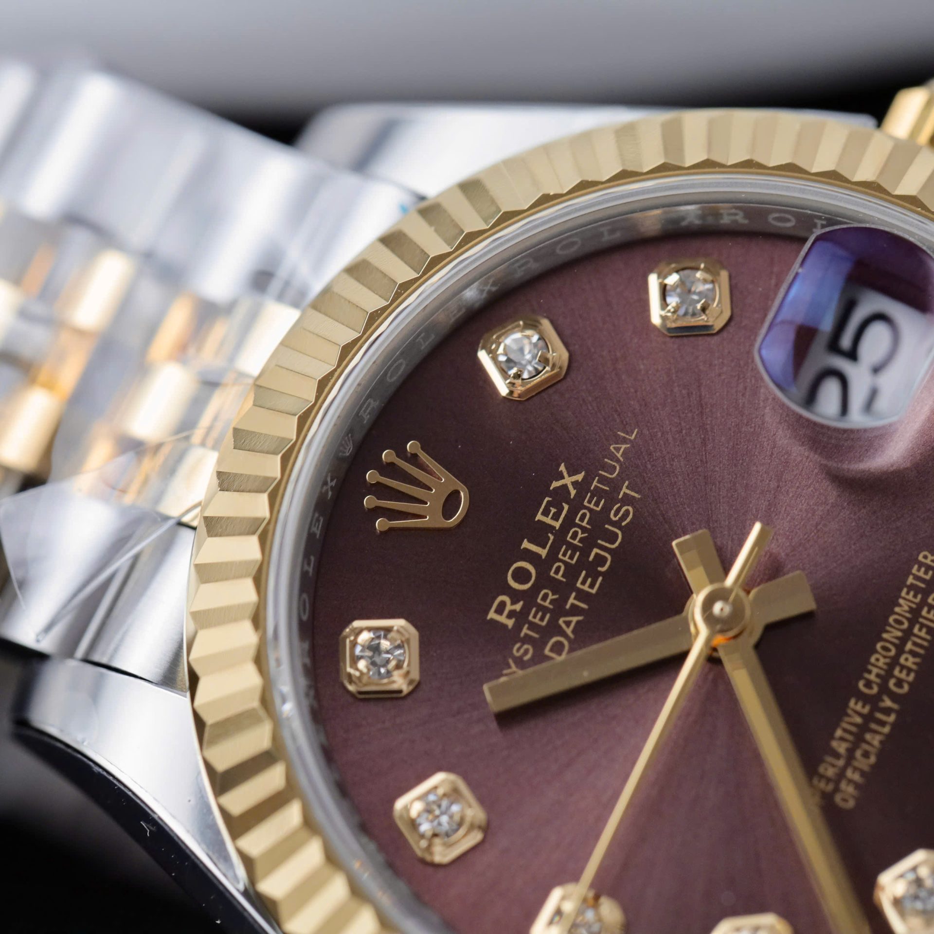 Rolex Datejust SS/YG Plated Wine Dial CZ Diamonds 31mm Jub THBF Replica