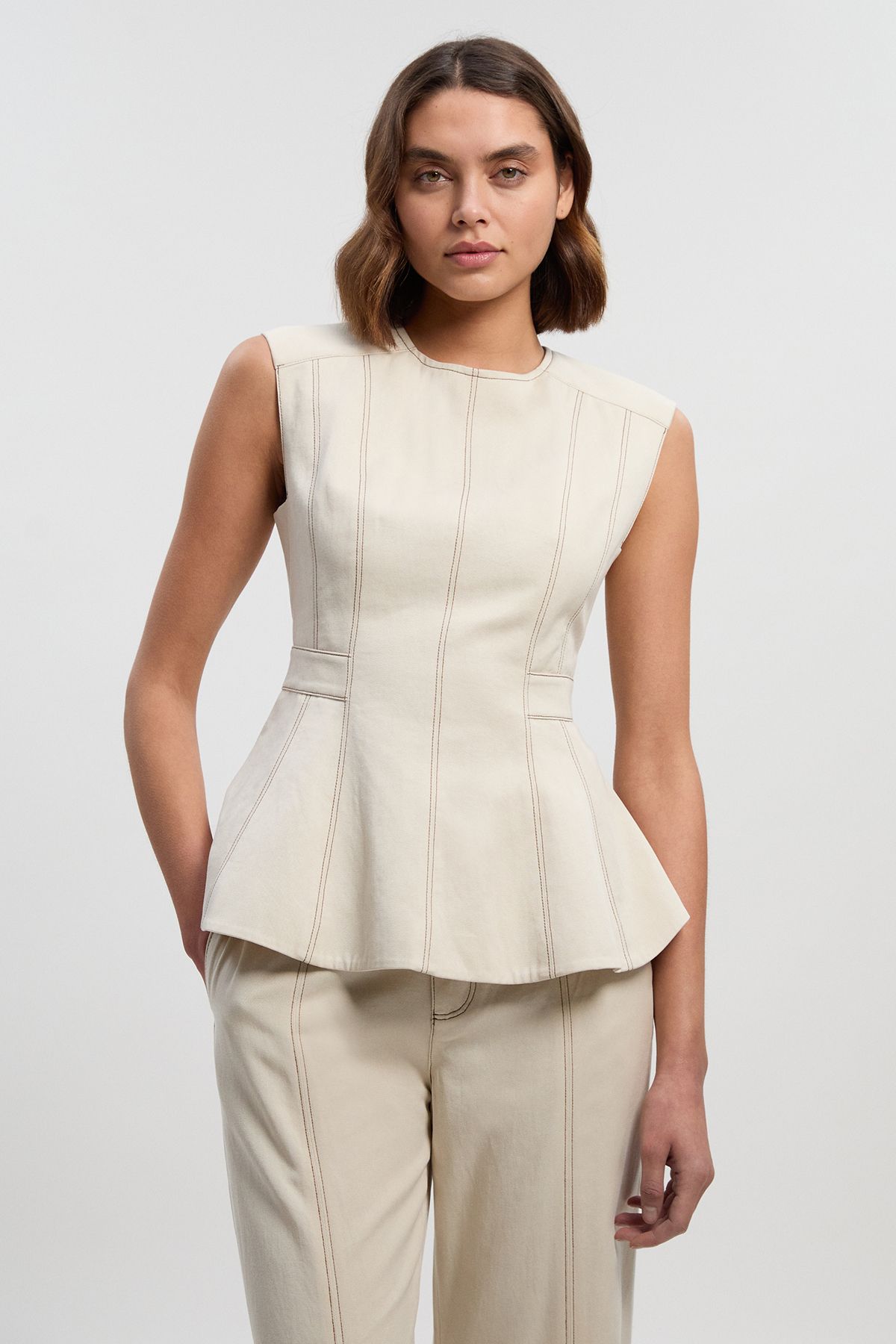 KarenMillen Tencel Cotton Contrast Zip Up Woven Peplum Top