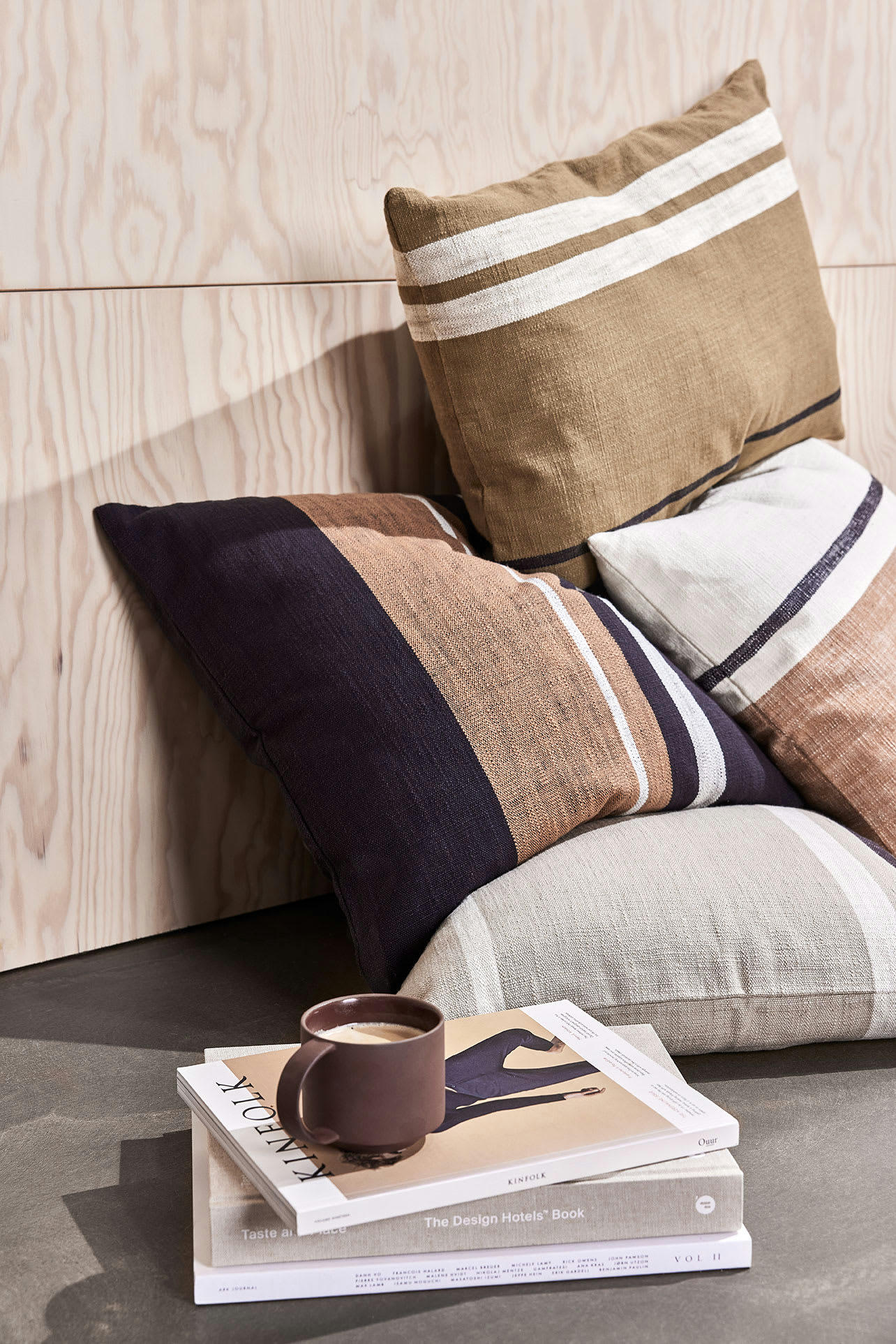 SOFUTO - Coussin carré marron en coton H50x50cm