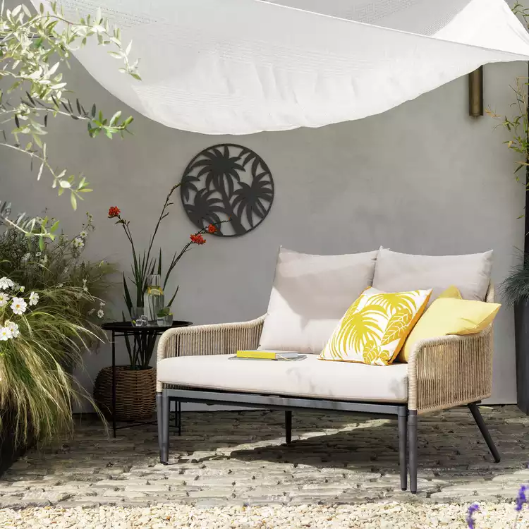 Habitat Malta Rattan Effect Garden Day Bed- Natural