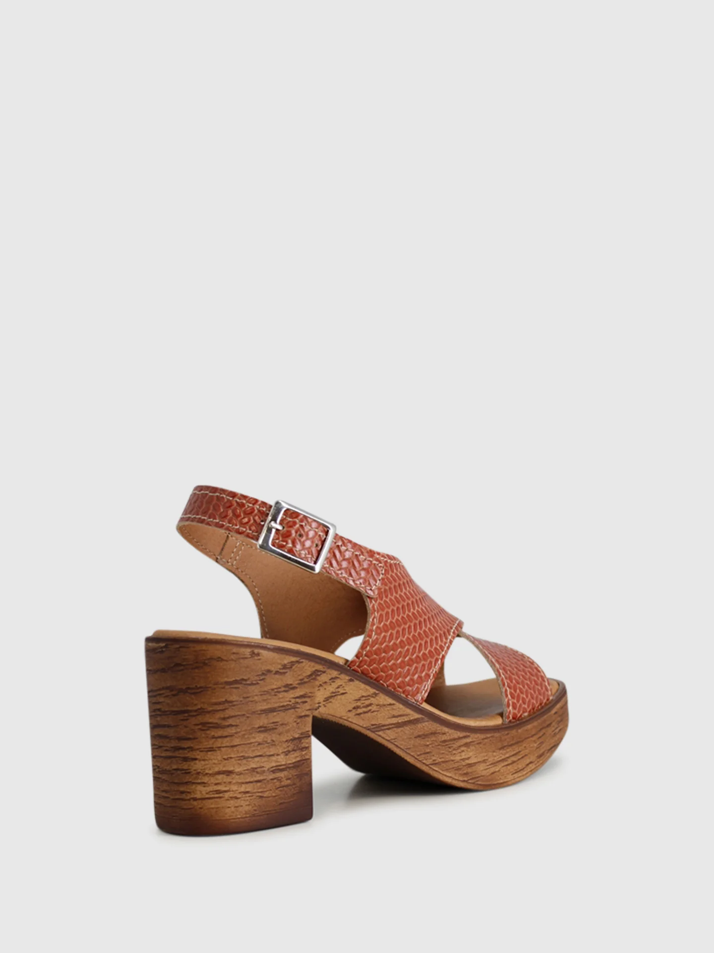 Sandálias de Plataforma em Castanho