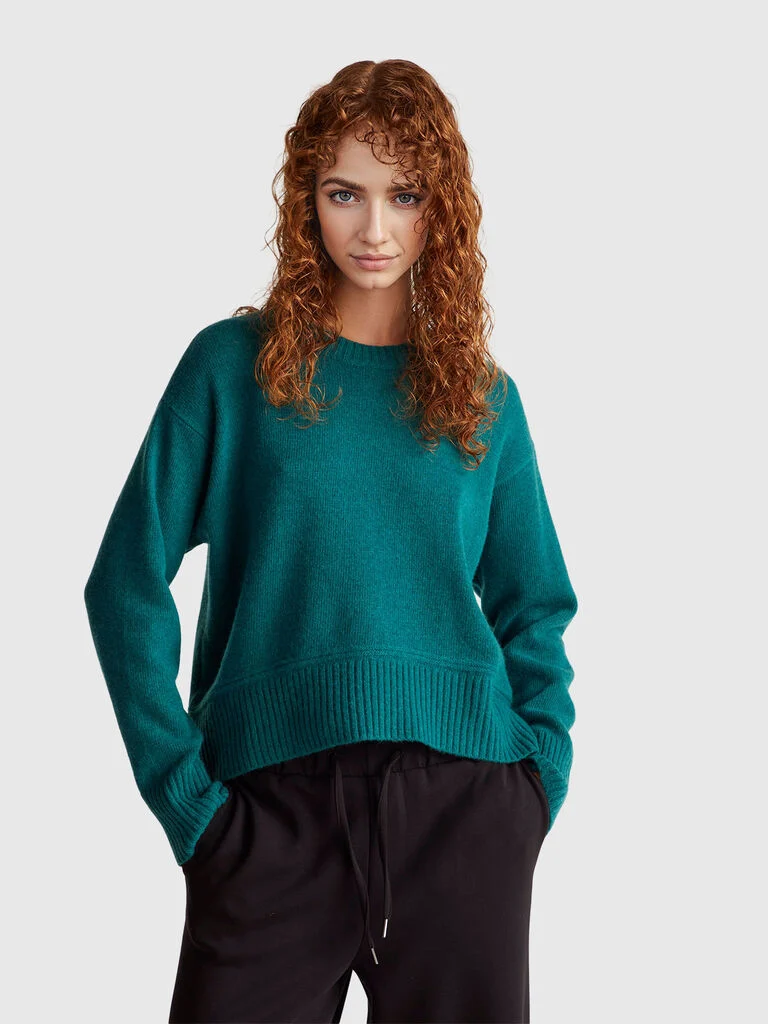 Boxy fit sweater in wool blend