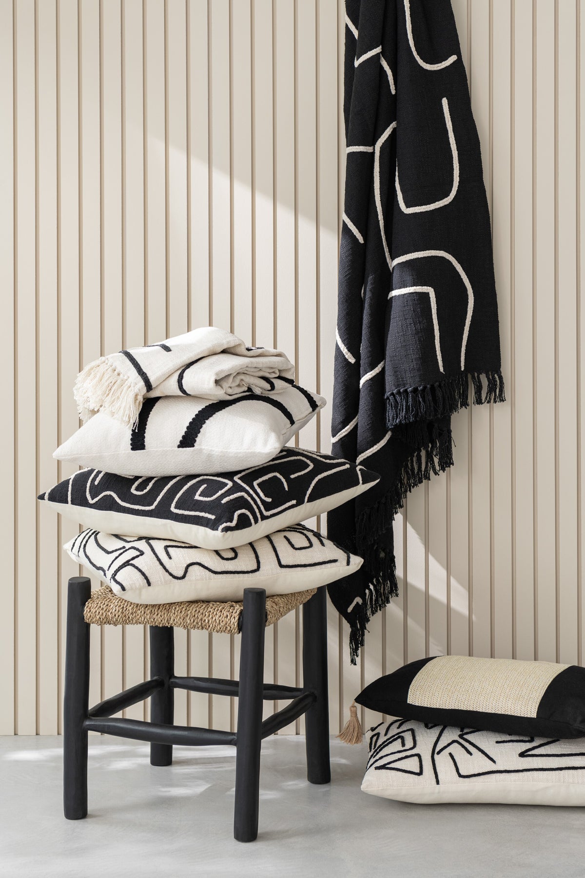 J-Line kussen Geweven Rechthoek - polyester - zwart/beige
