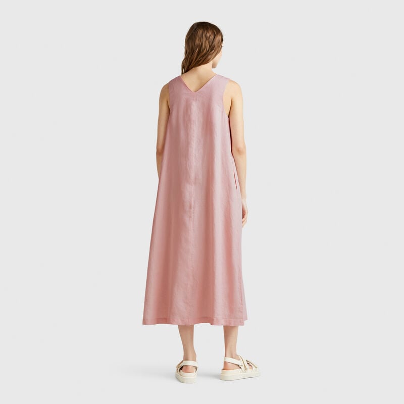Sleeveless dress in pure linen