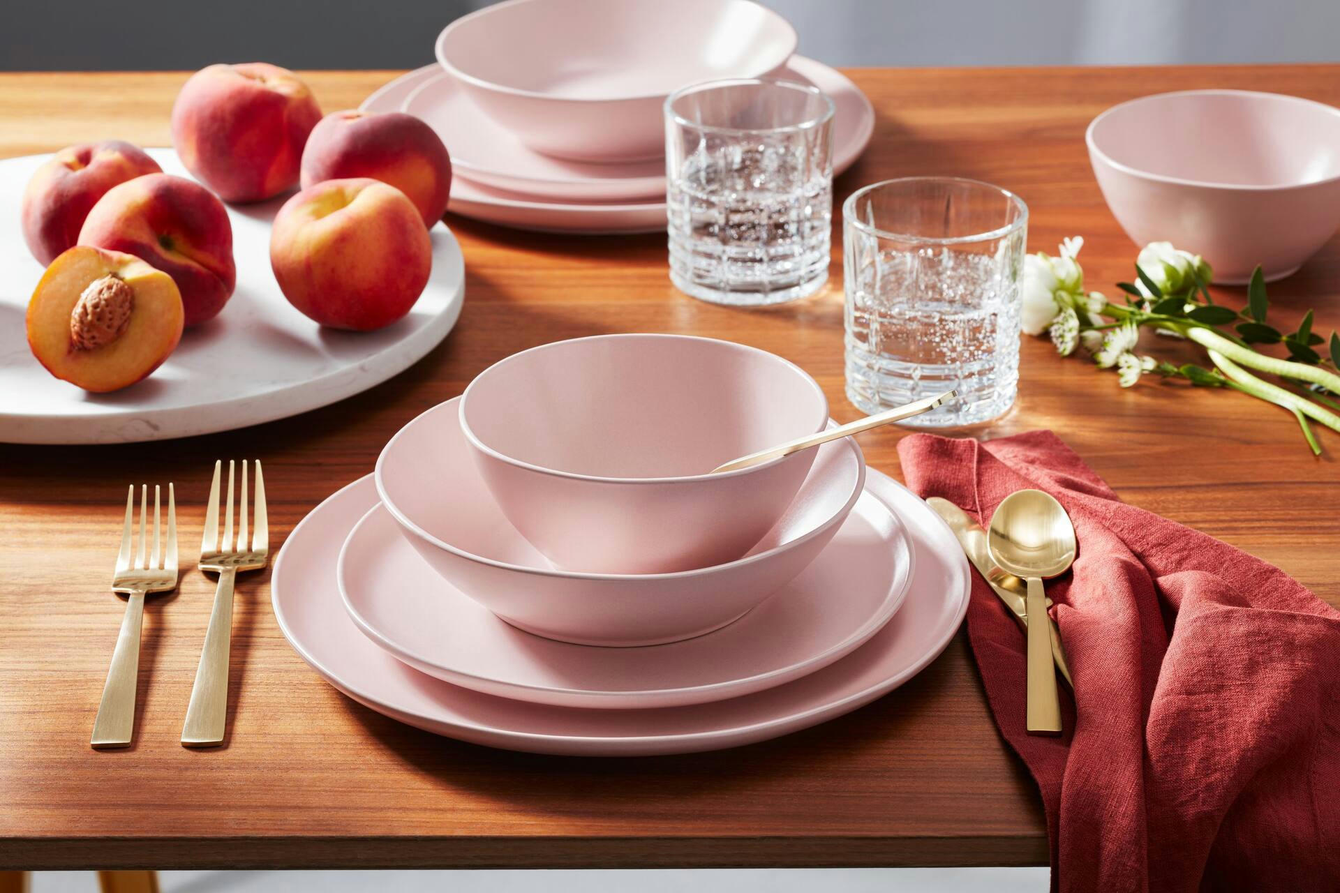 CANVAS Organic Shape Dinnerware Set, Matte Pink, 16-pc