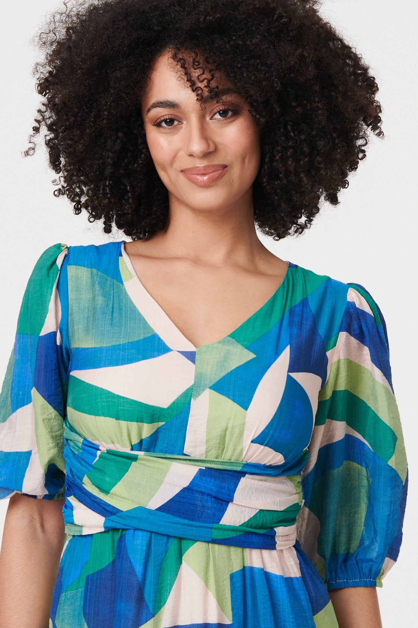 Izabel London Abstract Ruched 3/4 Sleeve Midi Dress
