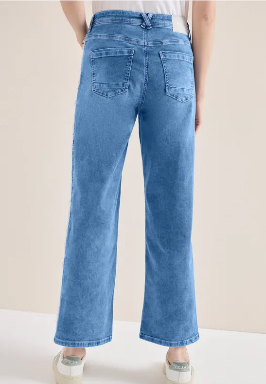 High Waist Wide Leg Jeans im Slim Fit
