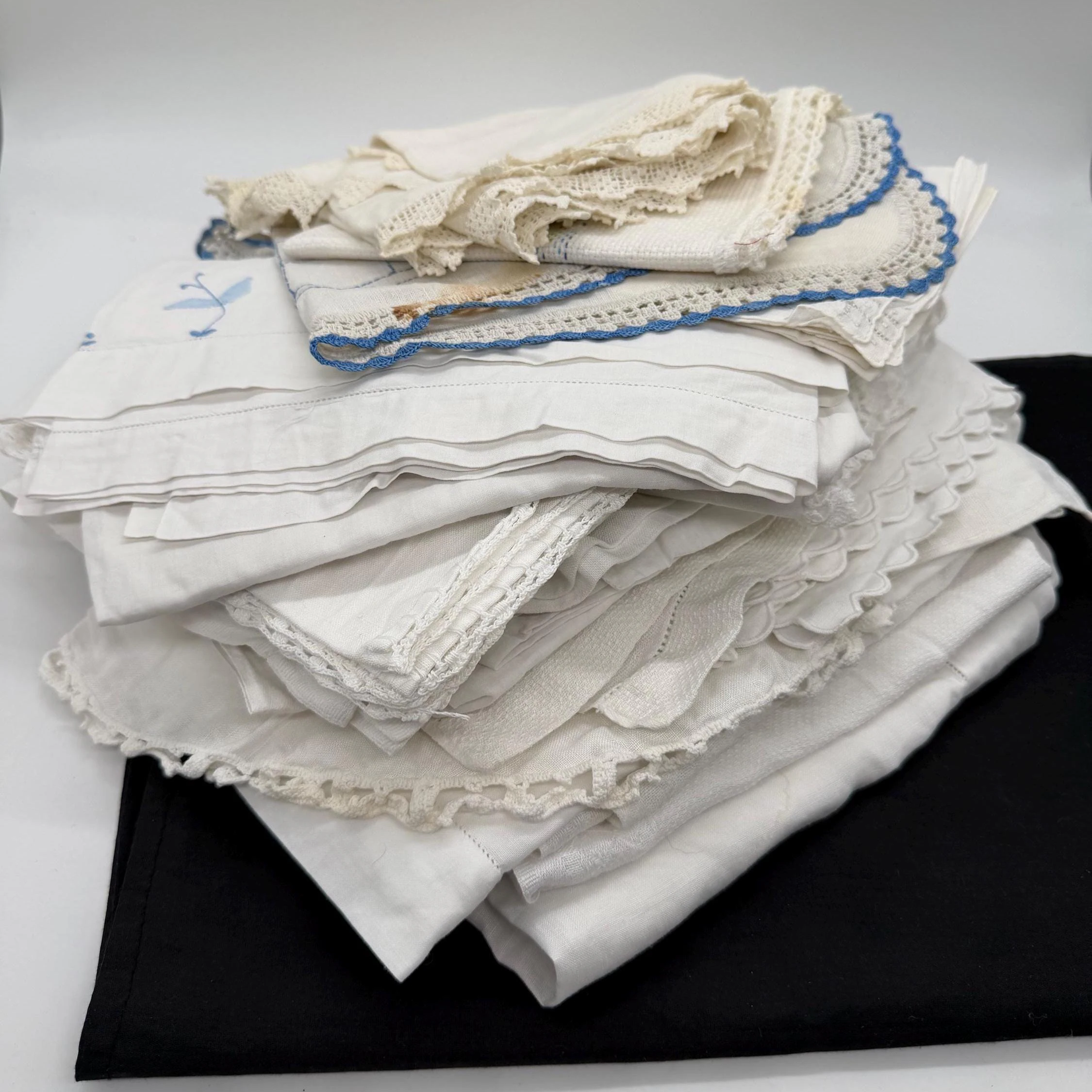 Vintage Linens Bundle: Cottagecore Linen, Cotton, Crochet for Upcycling