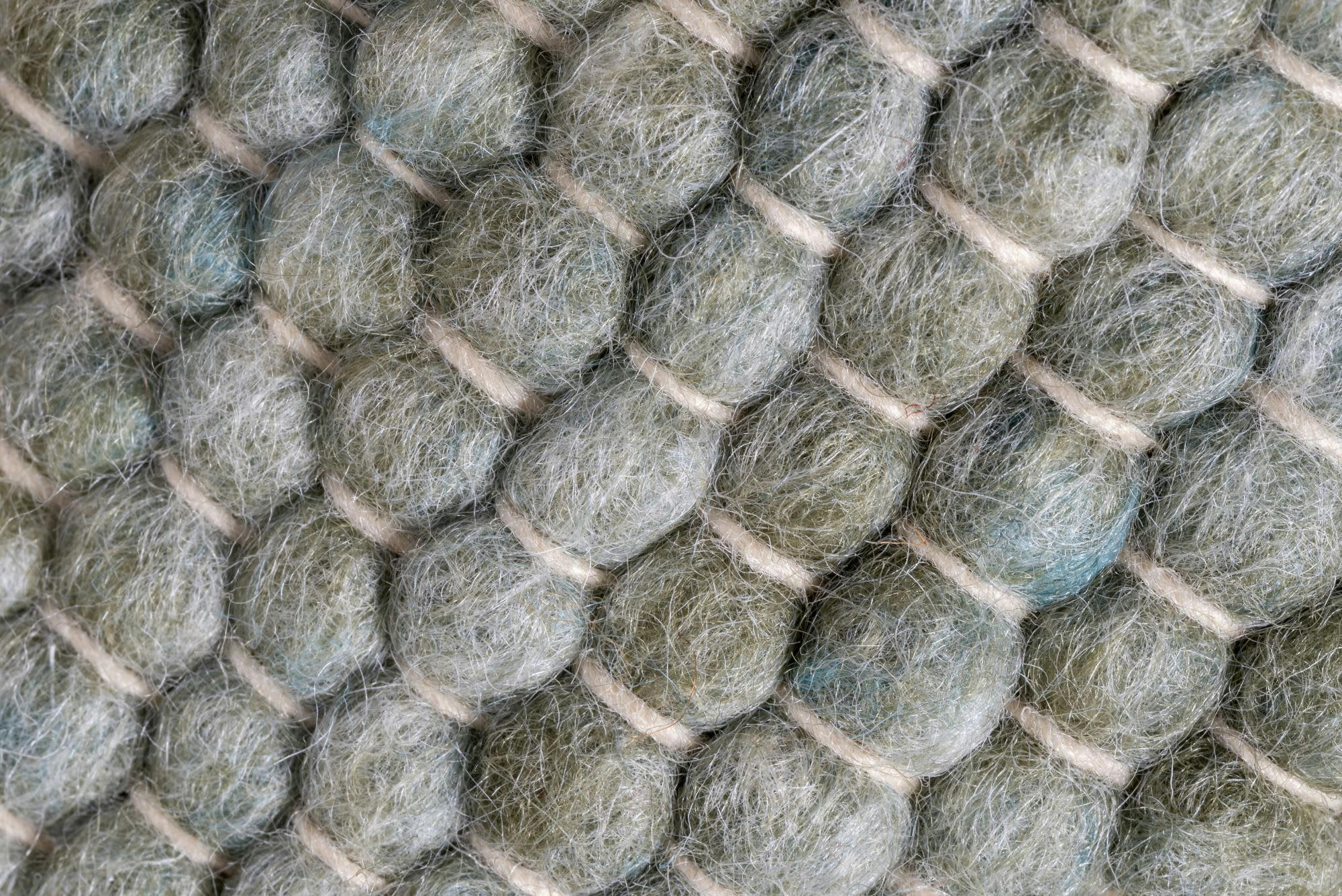 ALPEN - Tapis tissé main en laine vierge - vert 170x240 cm