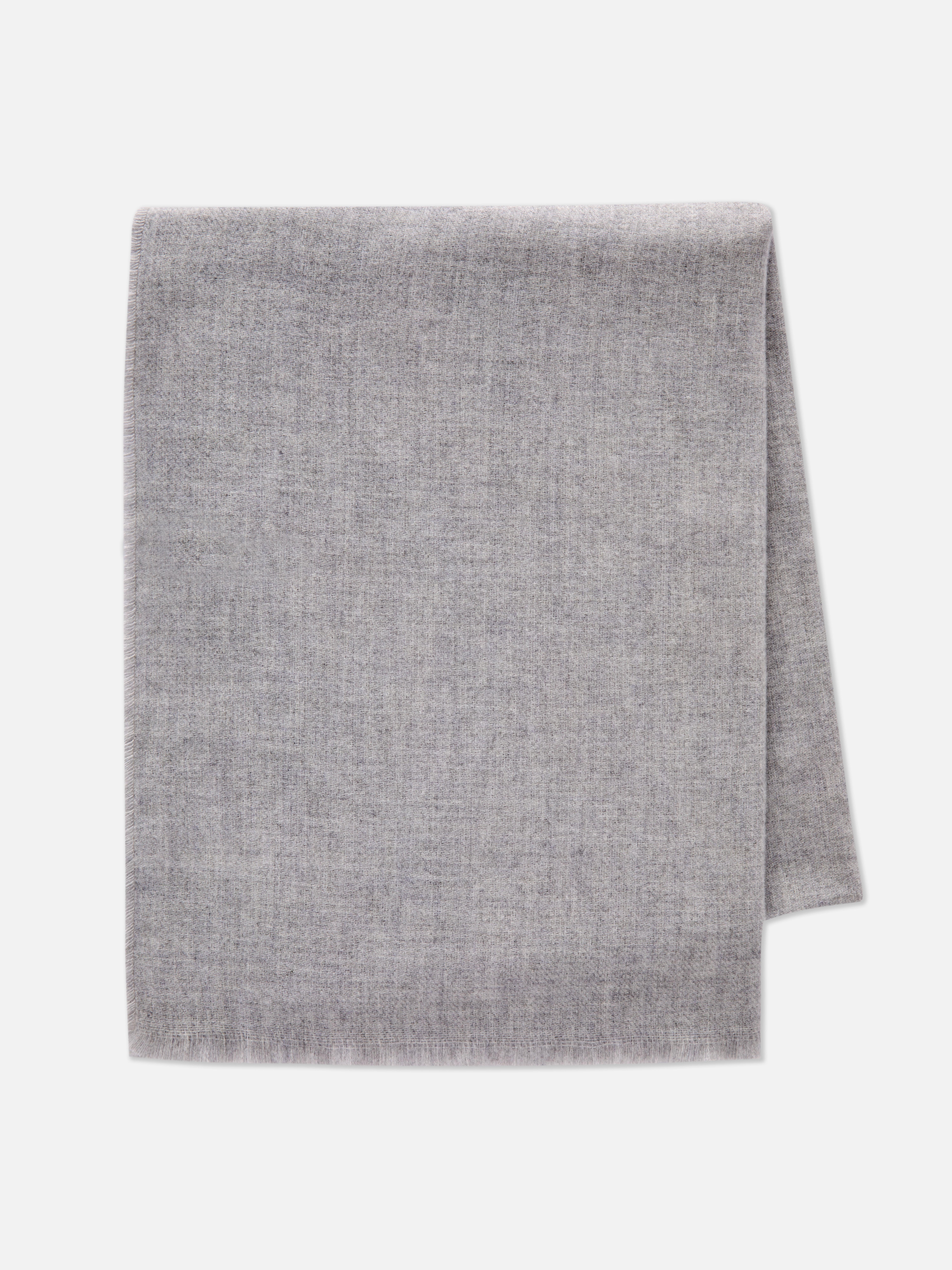 Essential Woven Scarf