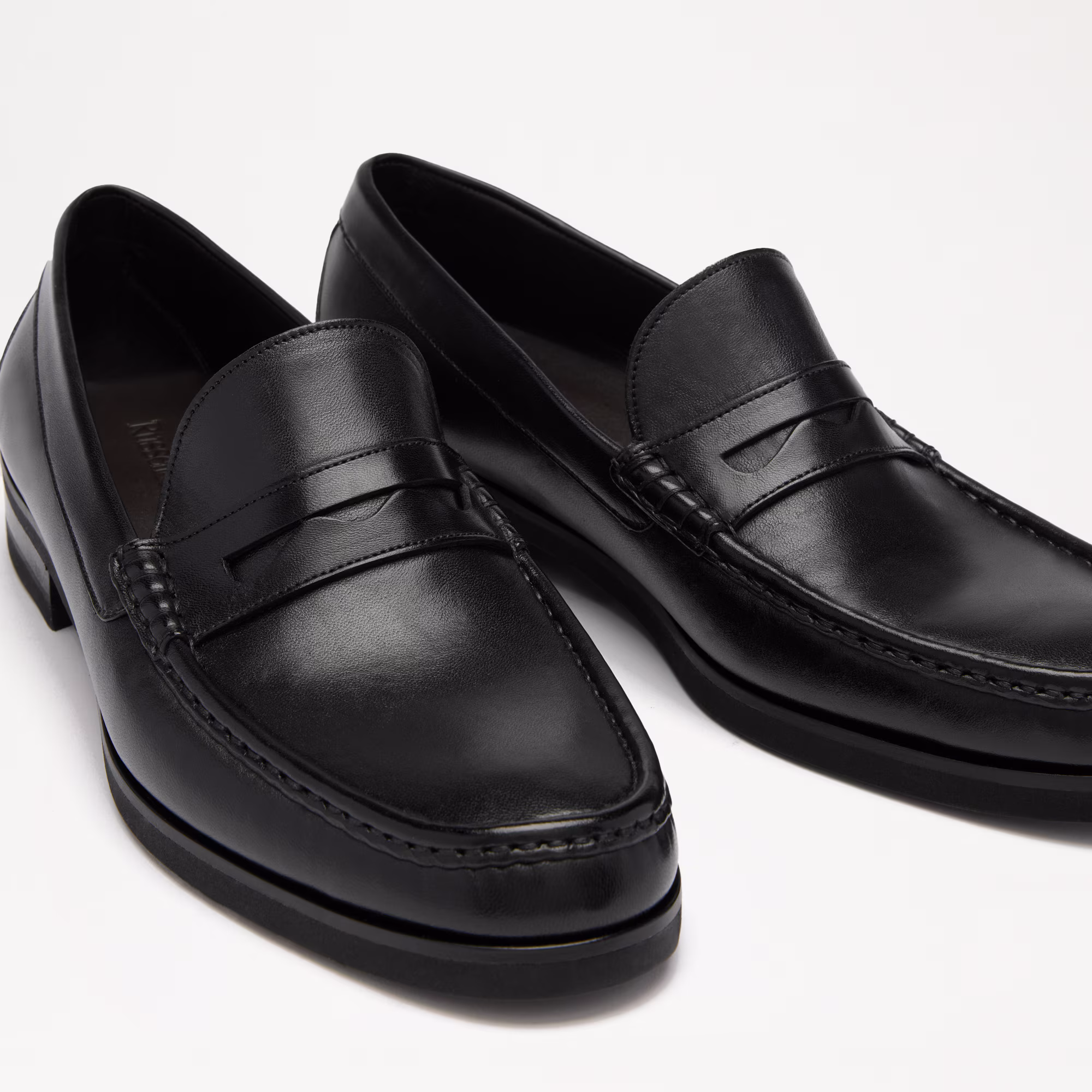Southgate<br>Classic Saddle Loafer