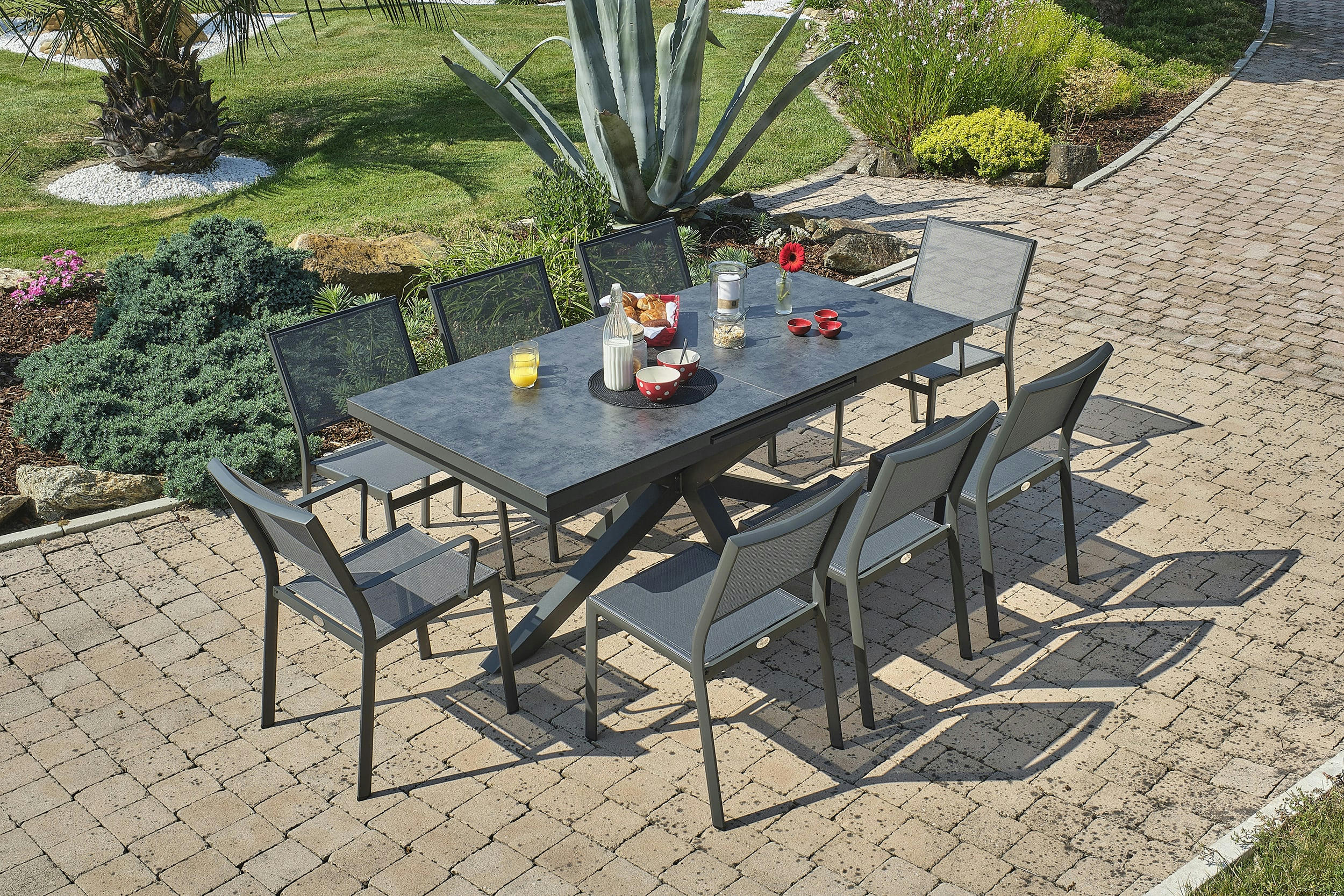 CAICOS - Ensemble repas de jardin 8 places en aluminium avec HPL effet marbre