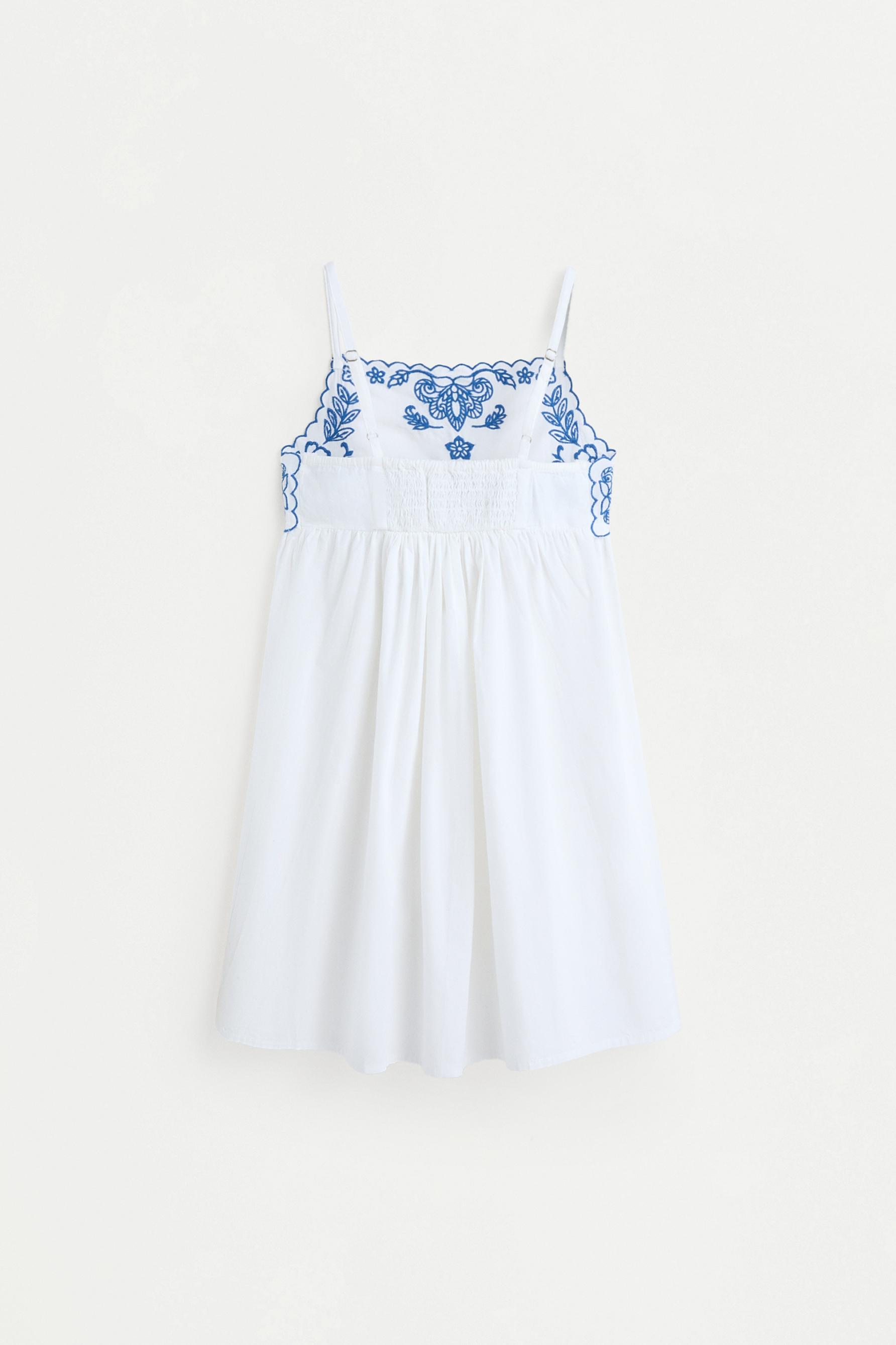 Vestido bordado