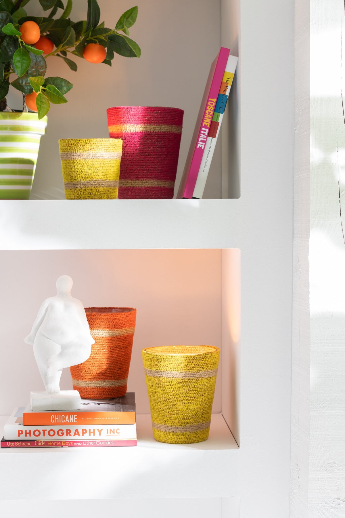 J-Line geurkaars Mand - Vanilla Escape - glas - oranje - medium - 55U