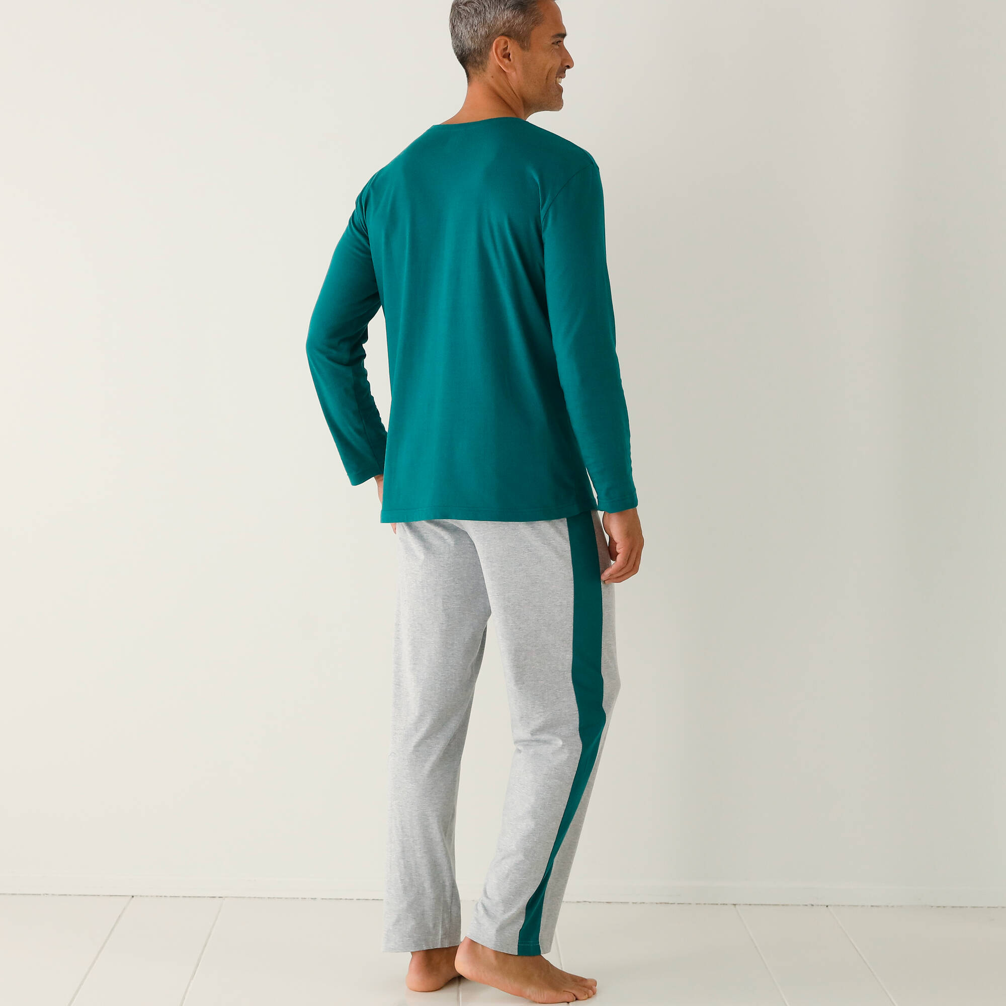 Pyjama coton rayures placées col rond