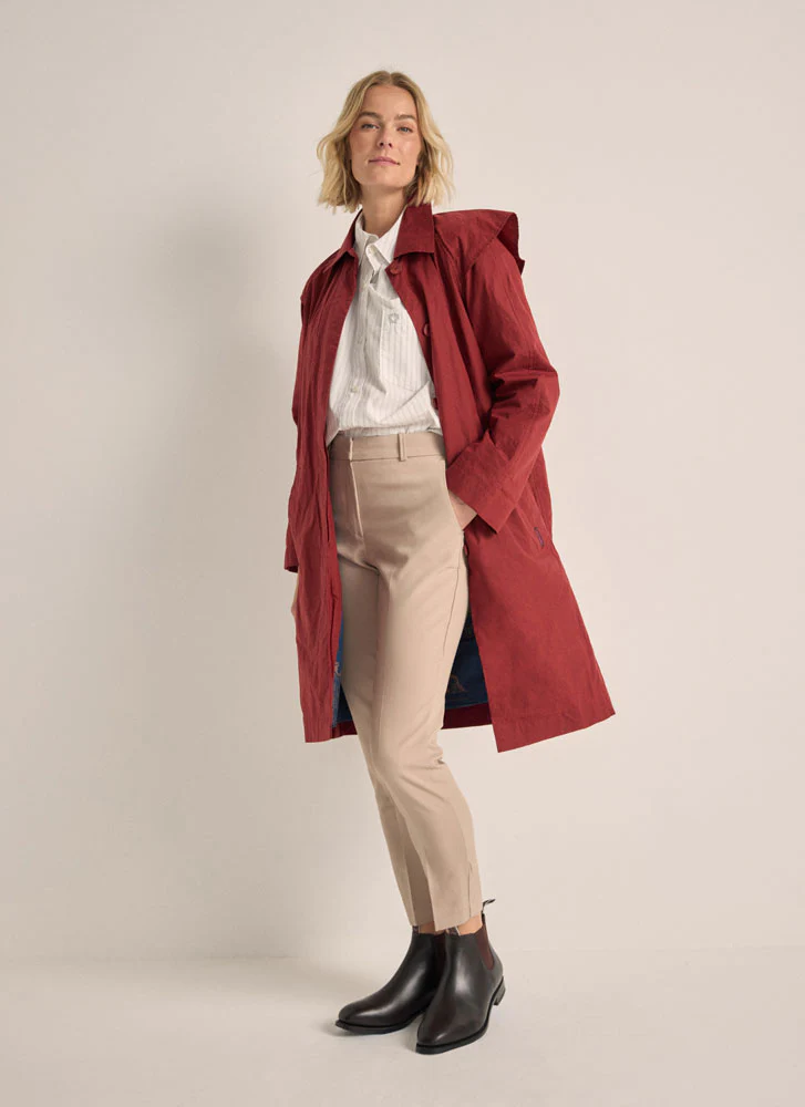 Women's Light Weight Town & Country Coat