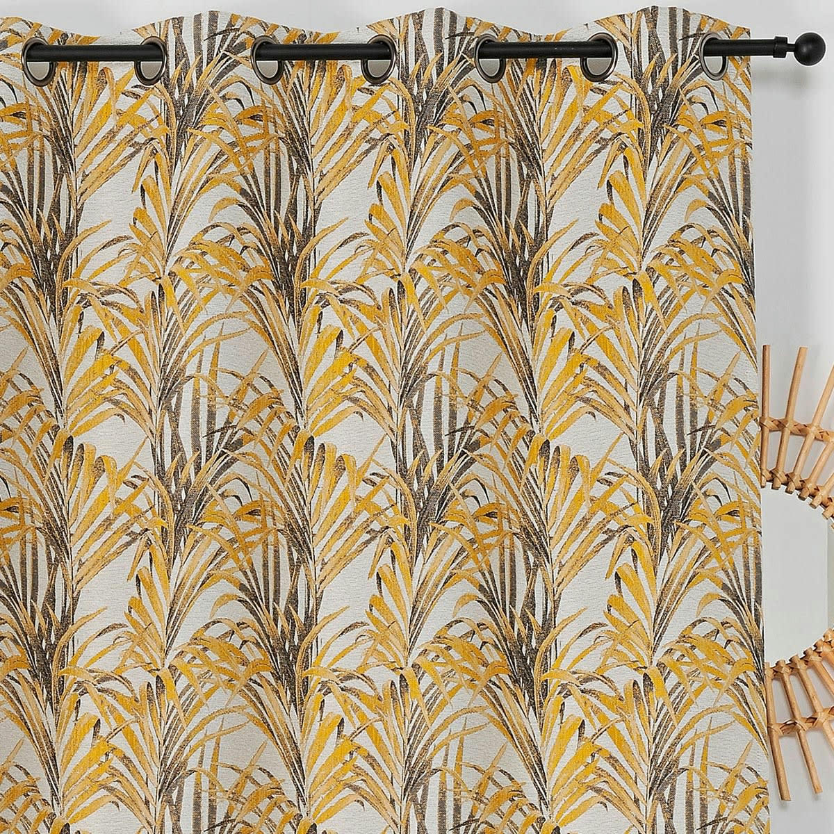 - Rideau aux  impressions exotiques polyester jaune 135x250 cm
