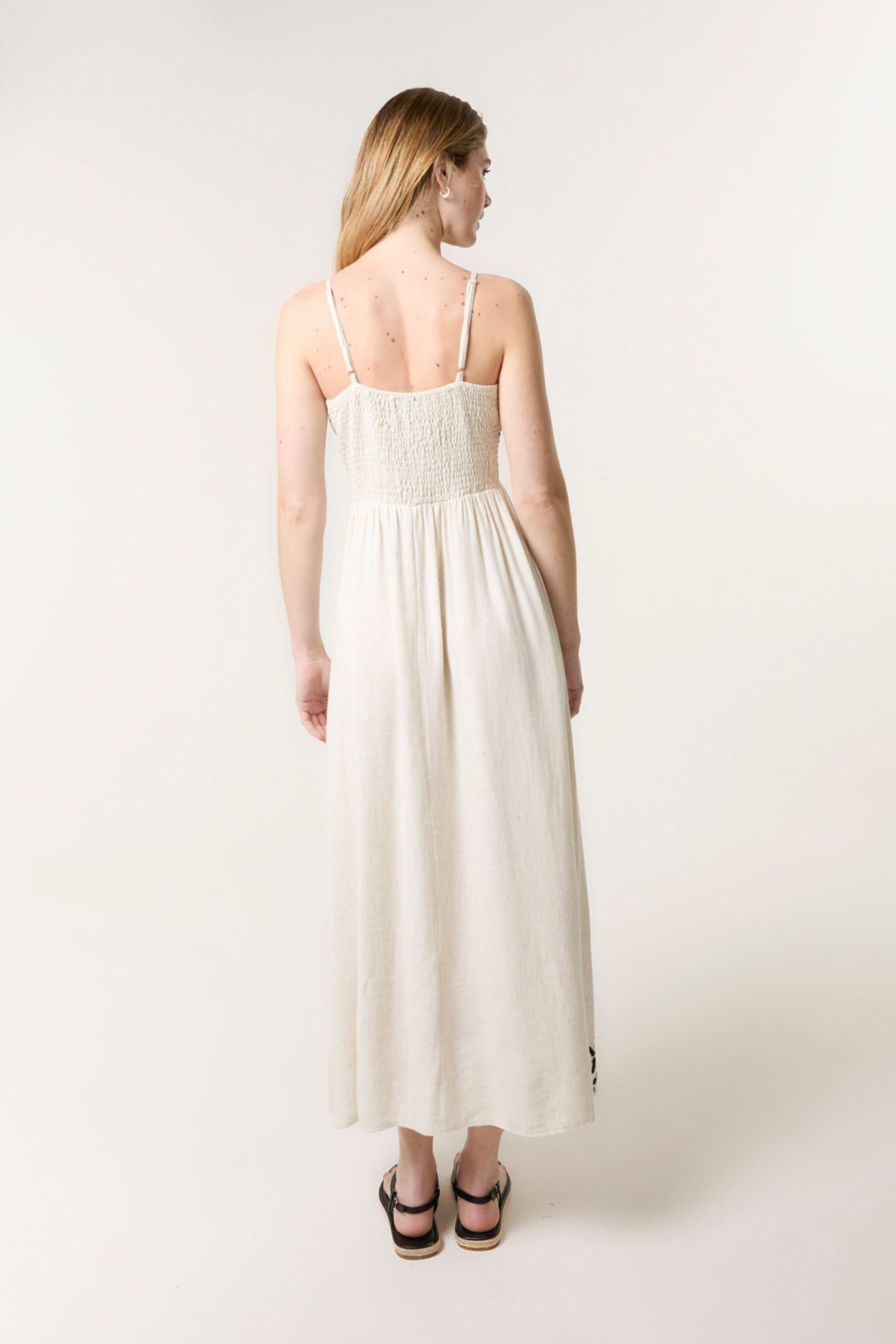Blue Vanilla Off White Embroidered Sleeveless Maxi Dress