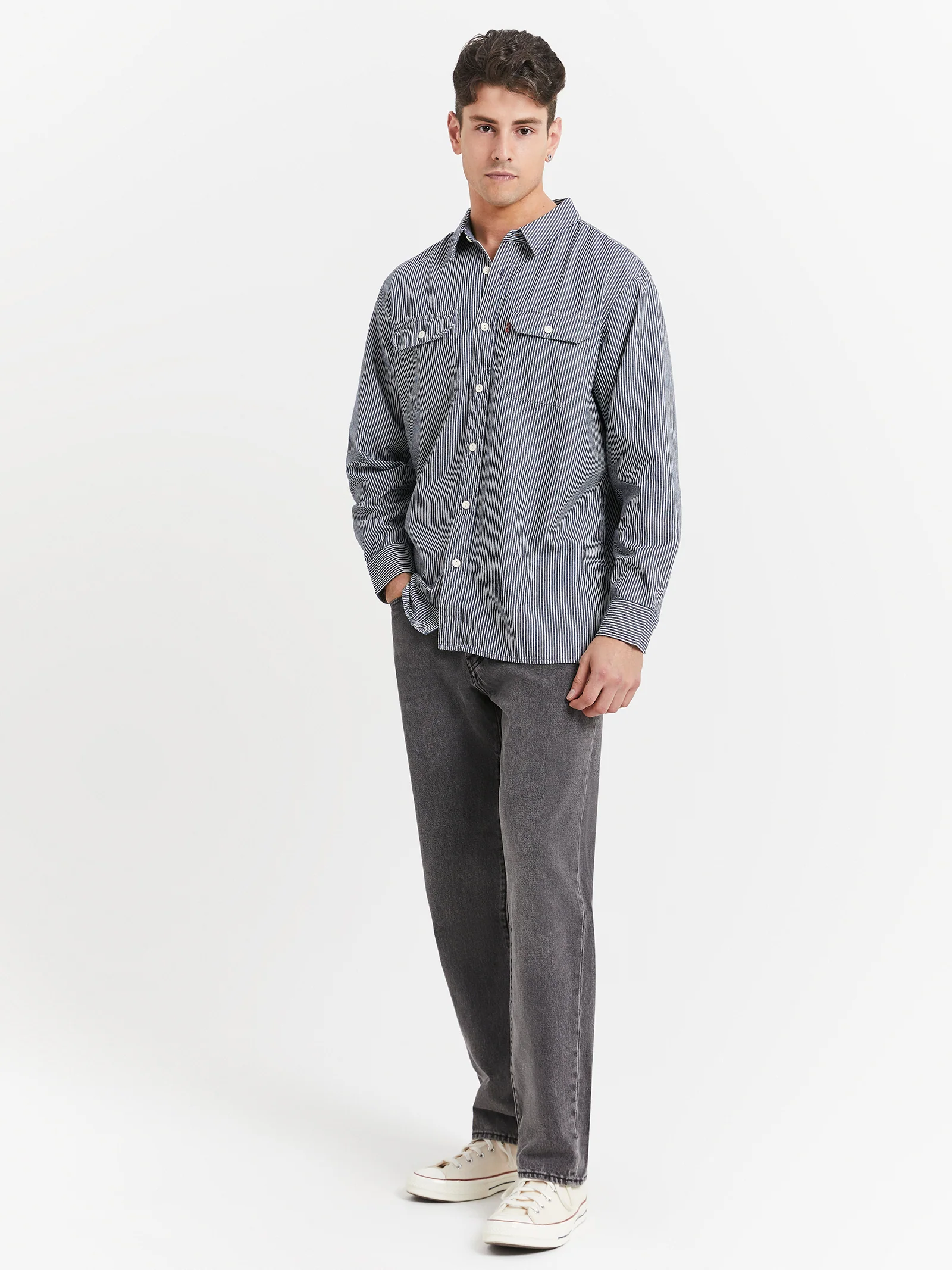 568 Stay Loose Jeans