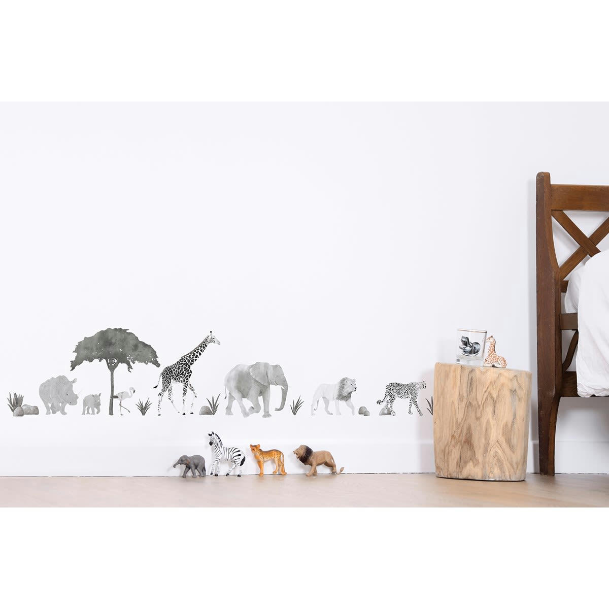 SERENGETI - Stickers animaux en Vinyle mat Noir