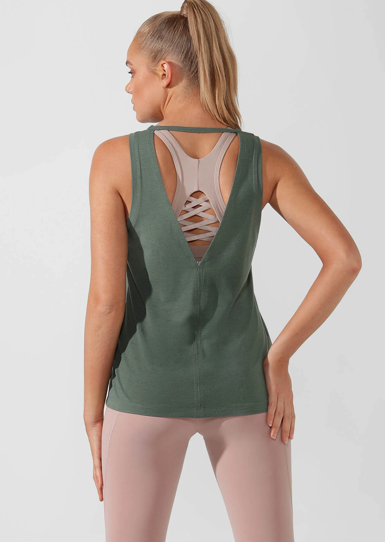 Flow Active Tank