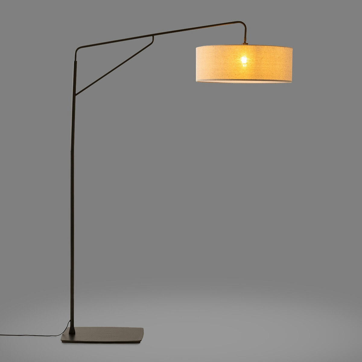 Lampadaire arc, métal fer et lin, Cinqua