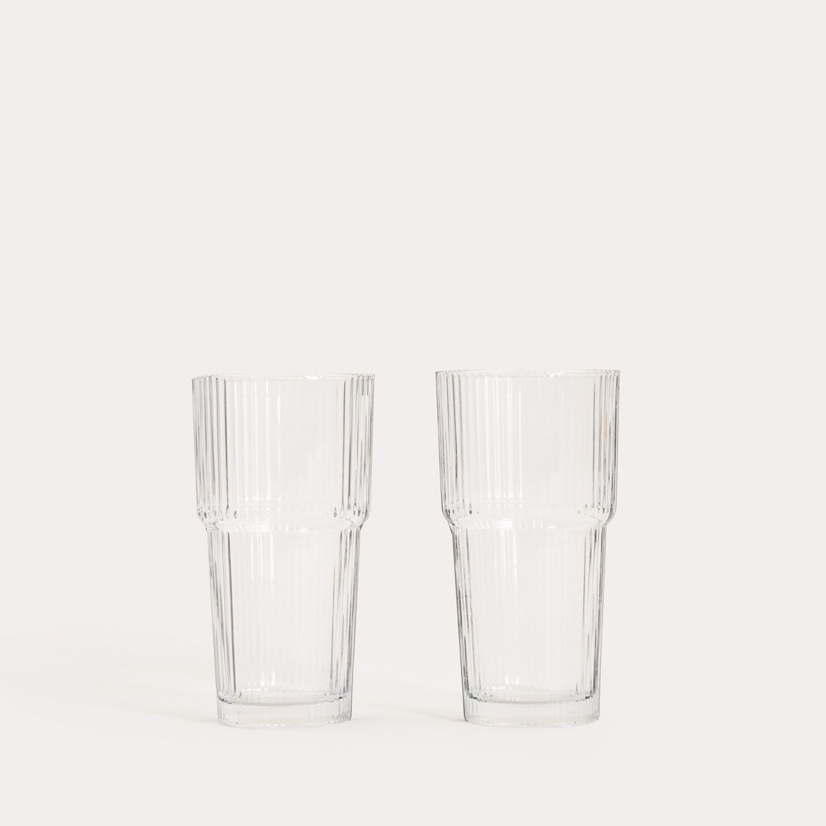 Zestaw szklanek LYNNASO transparentnych, wysokich piętrowanych 2 szt. 0,54 l