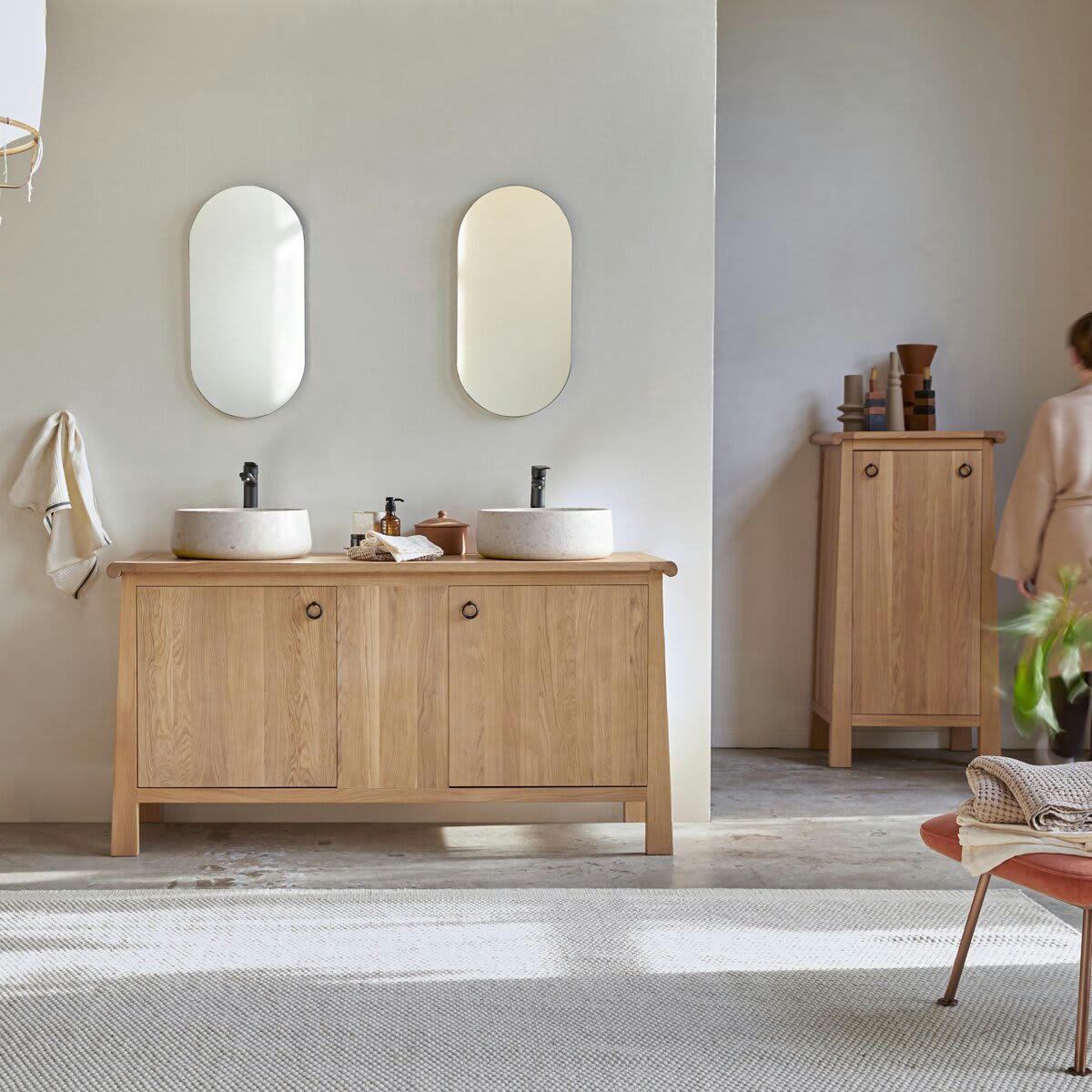 VOLUTE - Meuble sous vasque en chêne massif 160 cm