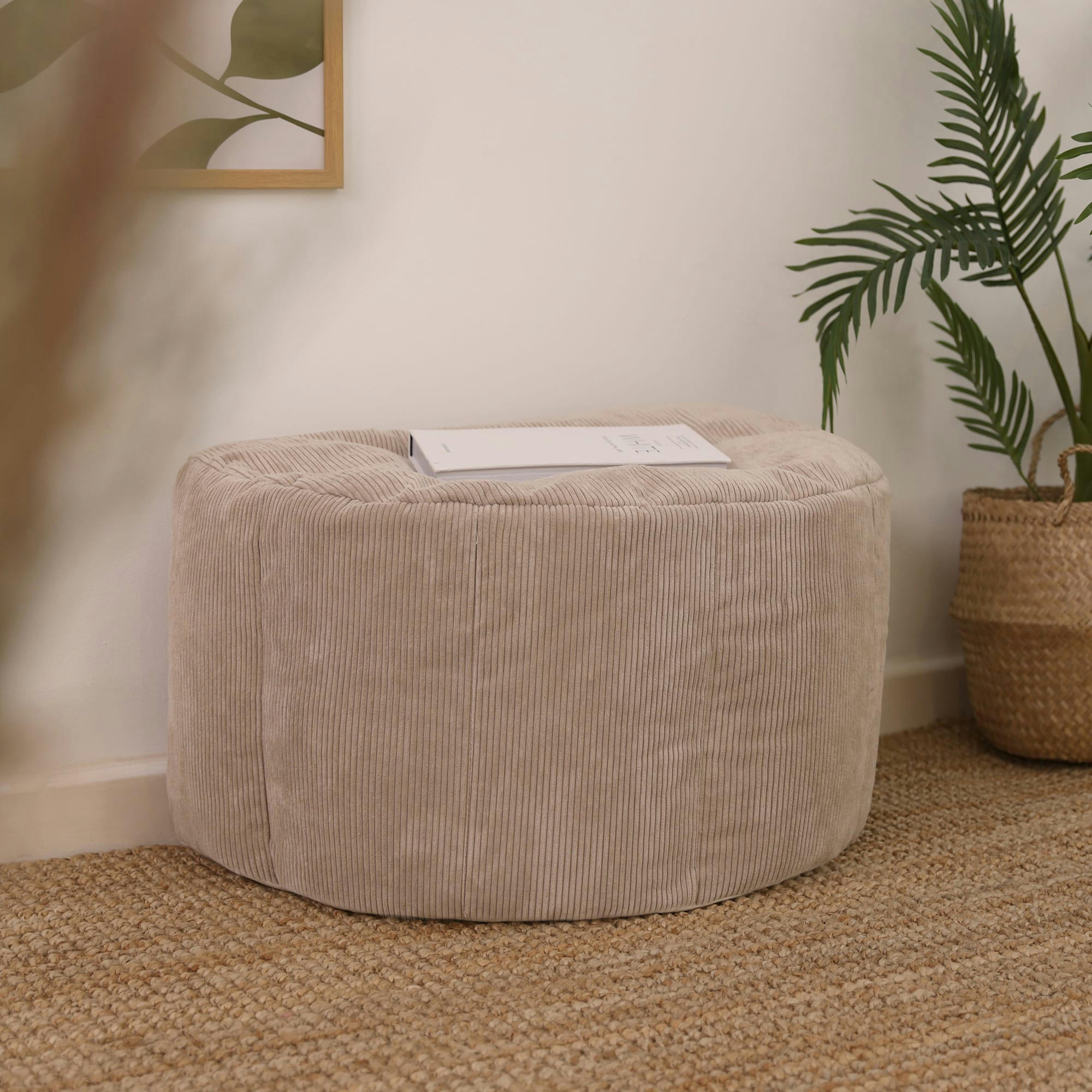 REMI - Pouf en velours finement côtelé demi-lune beige