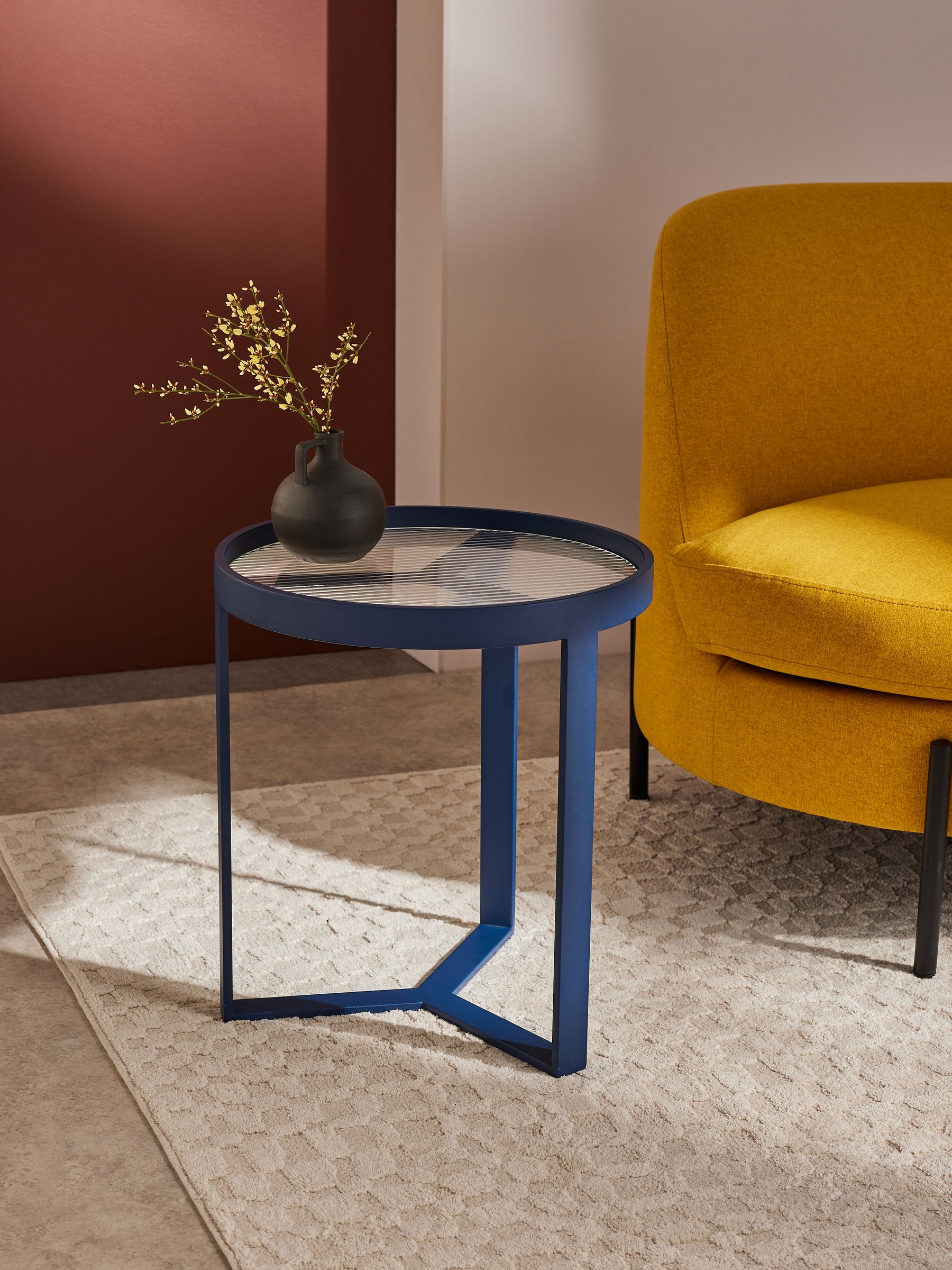 Aula Side Table in Blue
