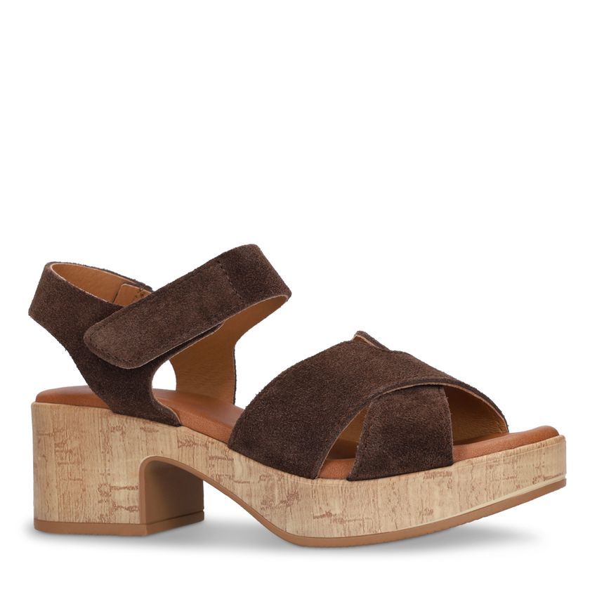 Manfield Bruine suède sandalen met blokhak