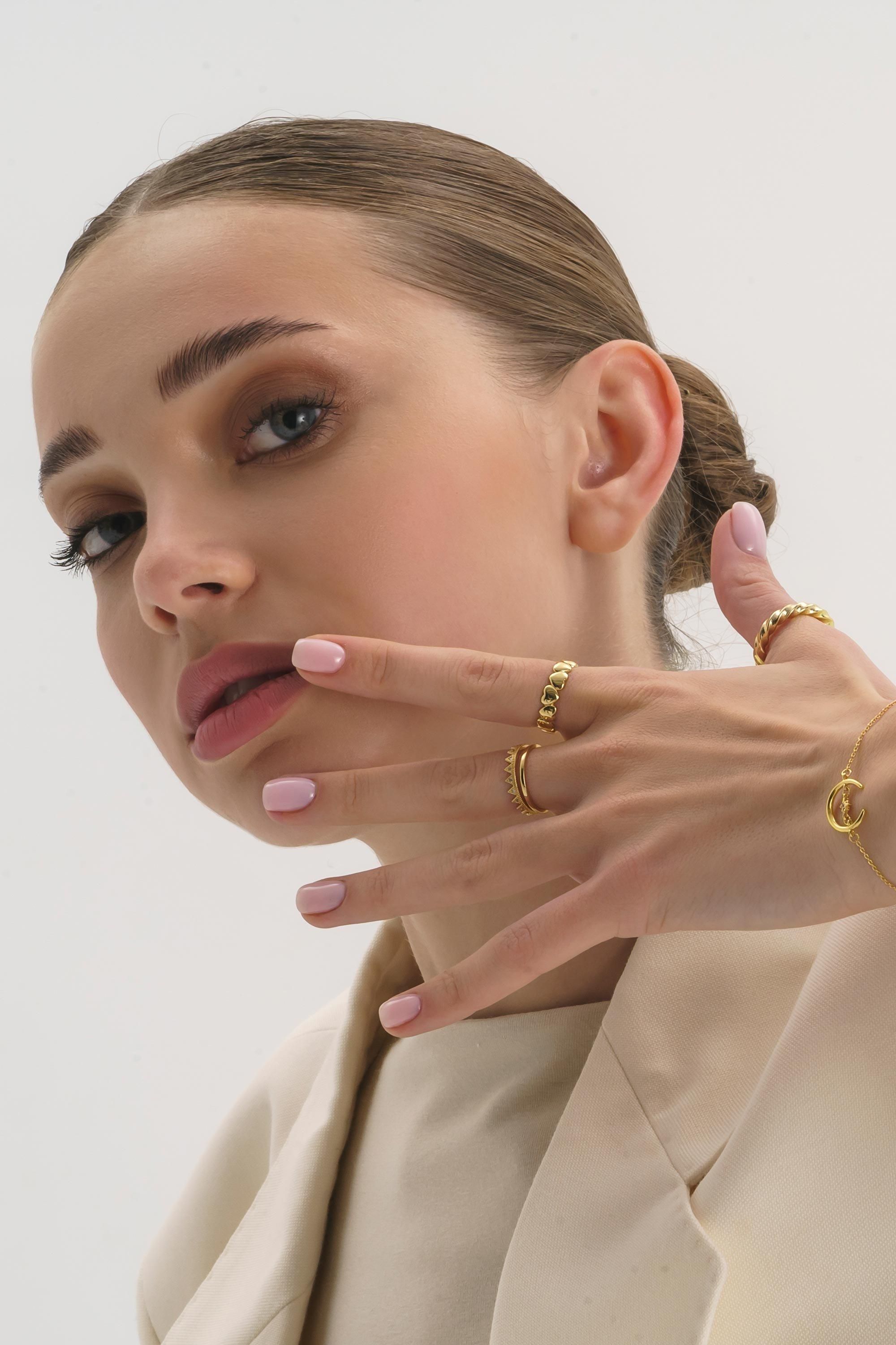 Elk & Bloom 14K Gold Crescent Moon and Star Bracelet