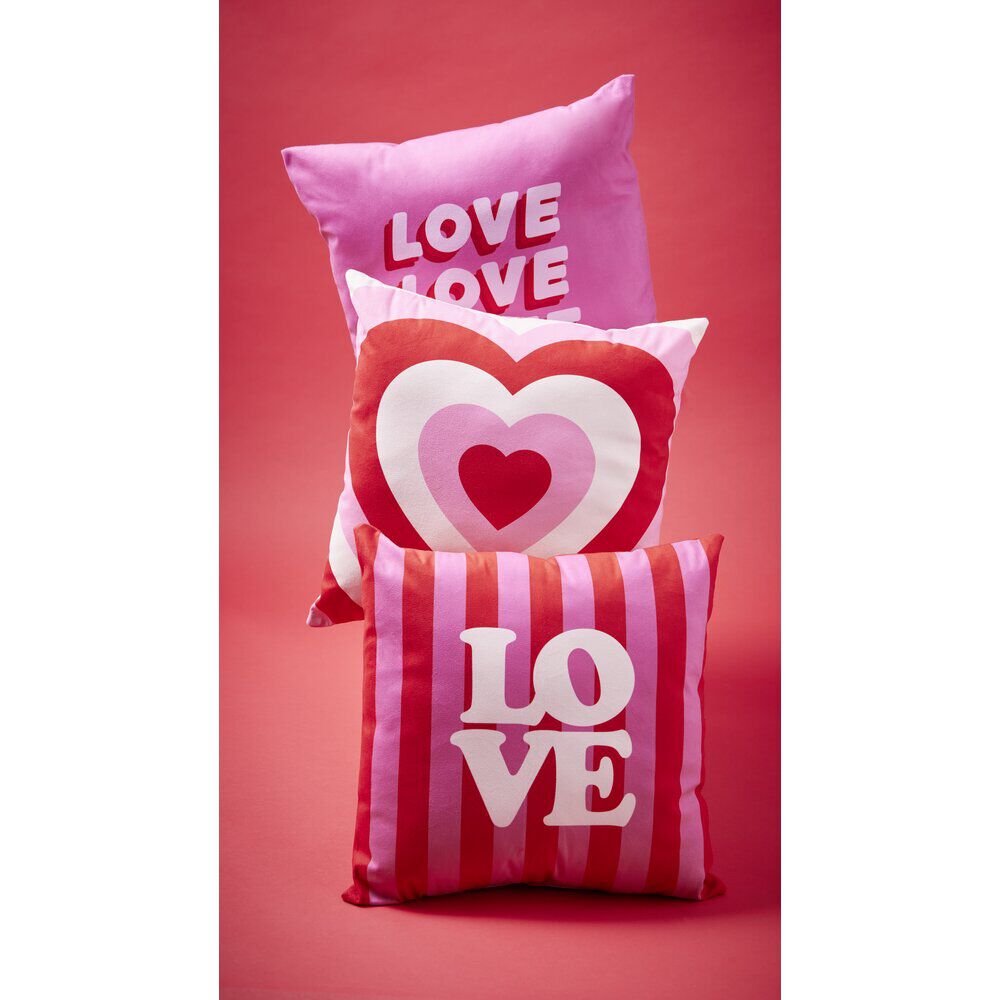 Coussin carré thème amour rouge et rose 40x40cm (3 modèles)