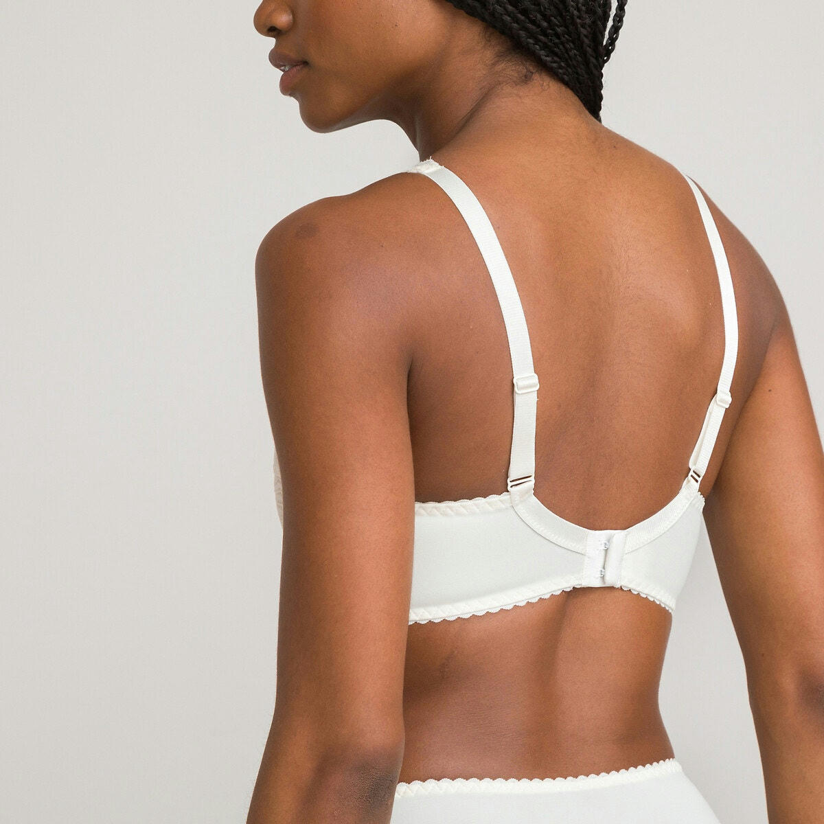 Soutien-gorge emboîtant en dentelle