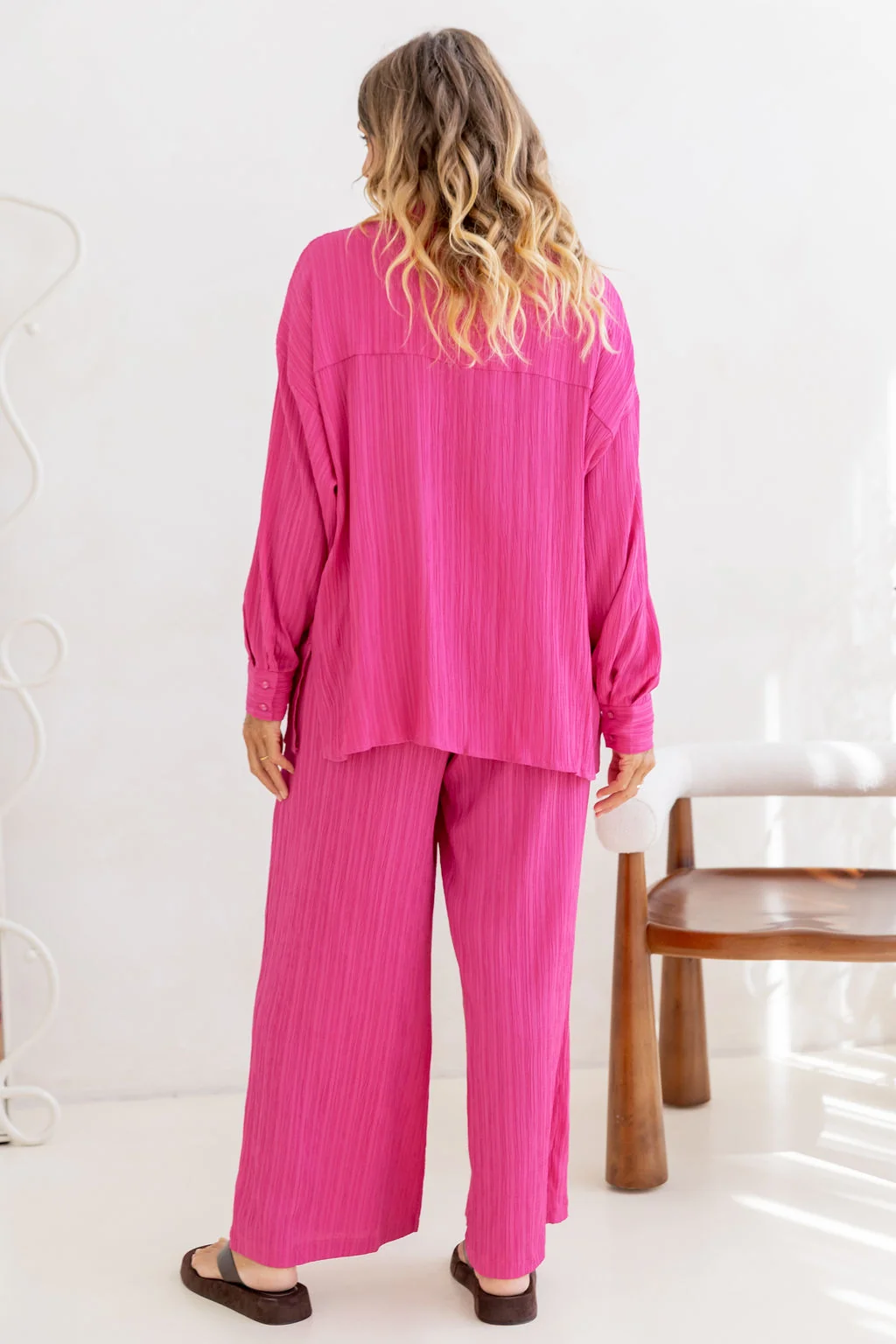 Gina Pant in Textured Hot Pink