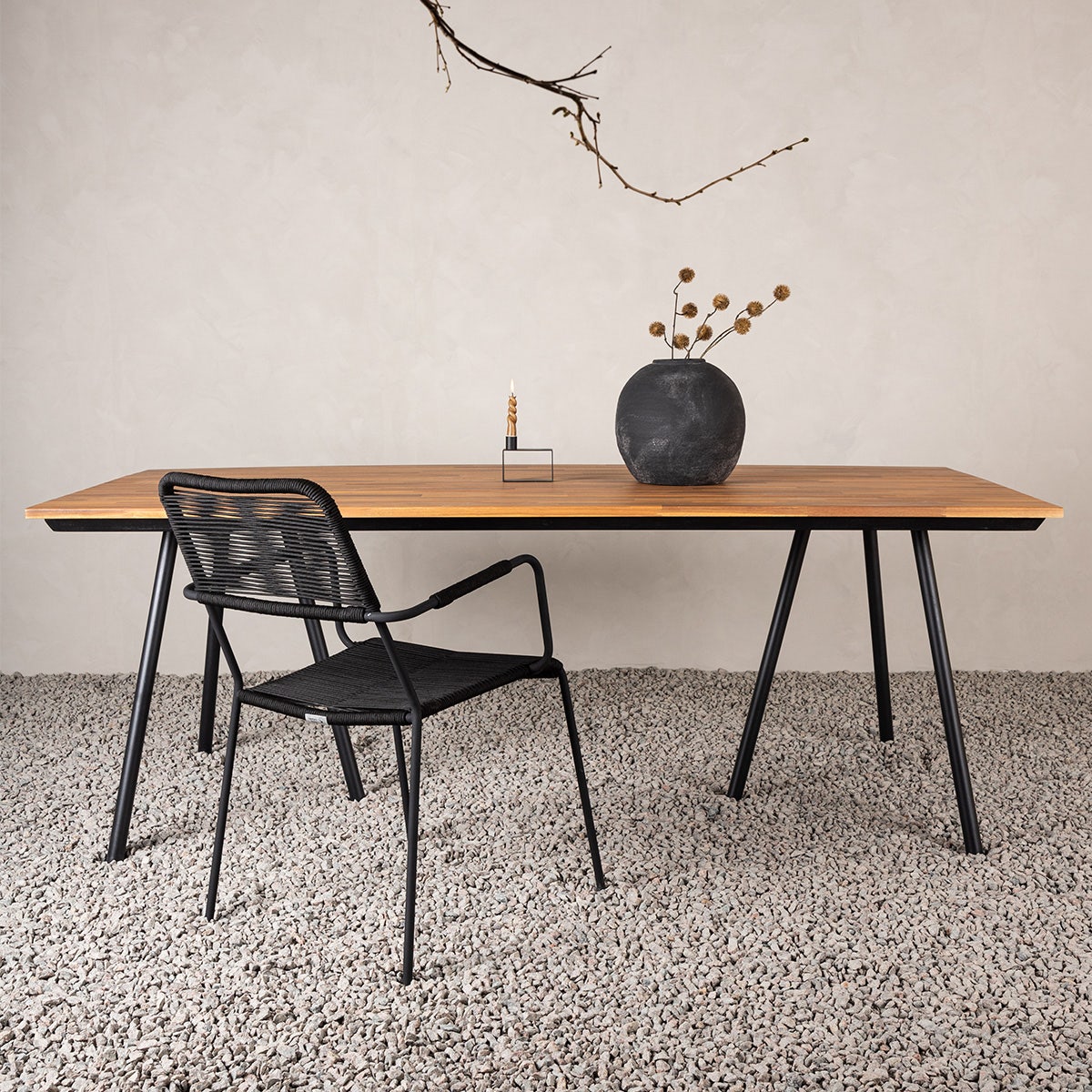 Nest outdoor Josua Tuintafel Zwart - Met Houten Blad - 200 x 100 cm
