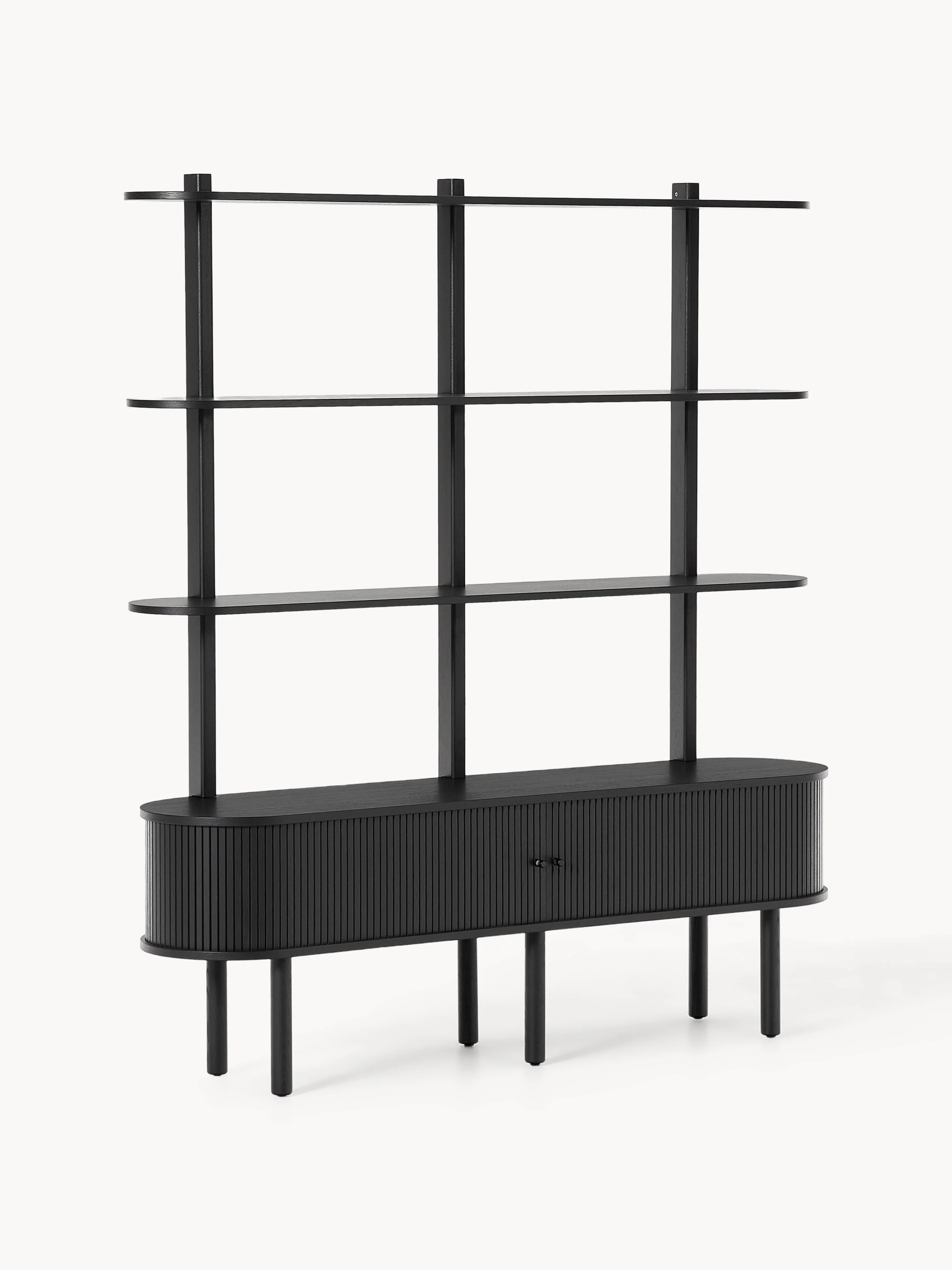 Regal Calary mit geriffelter Front